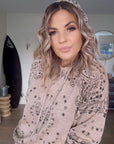 Pull capuche beige marron