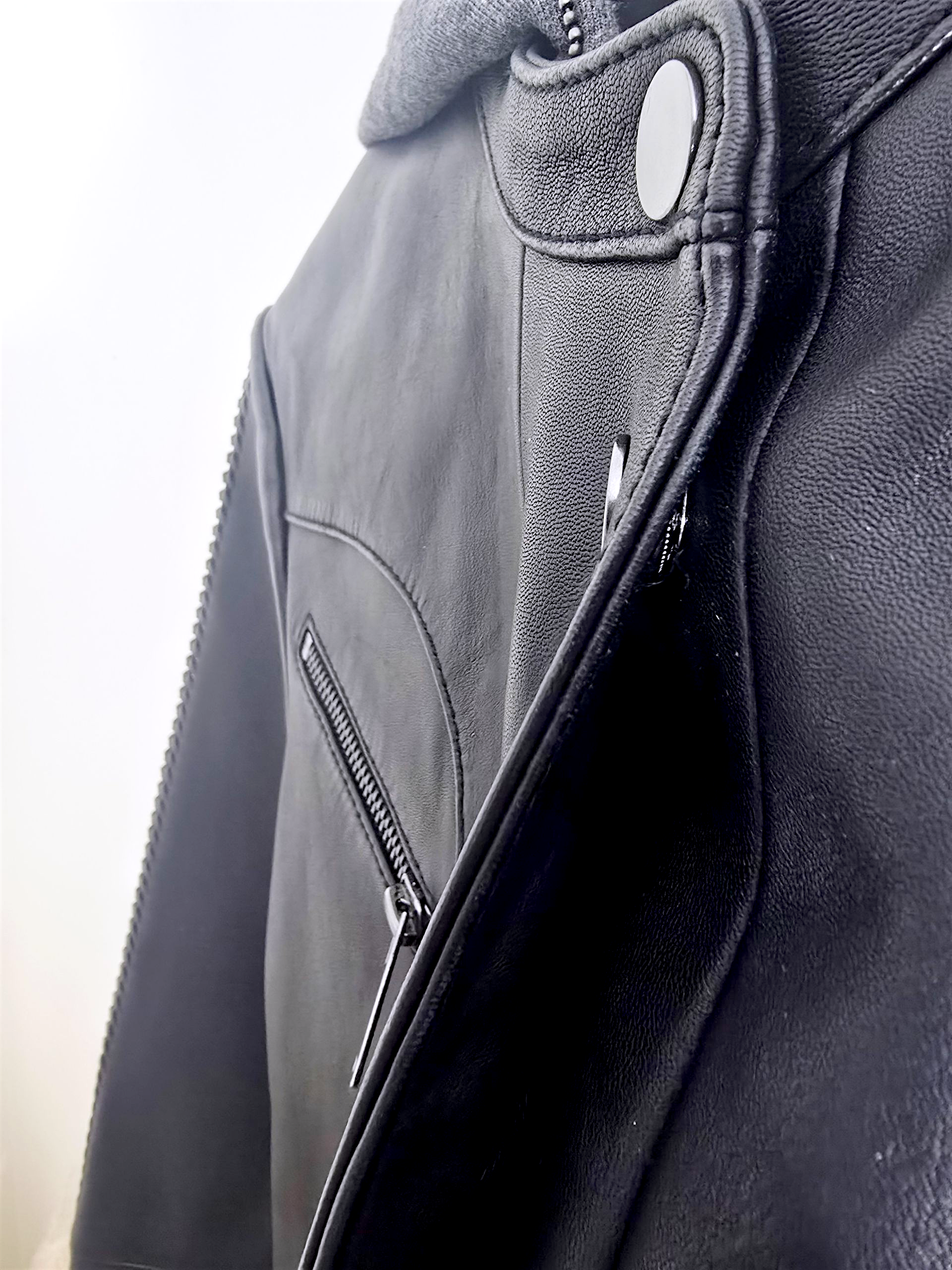 Bombers noir cuir véritable