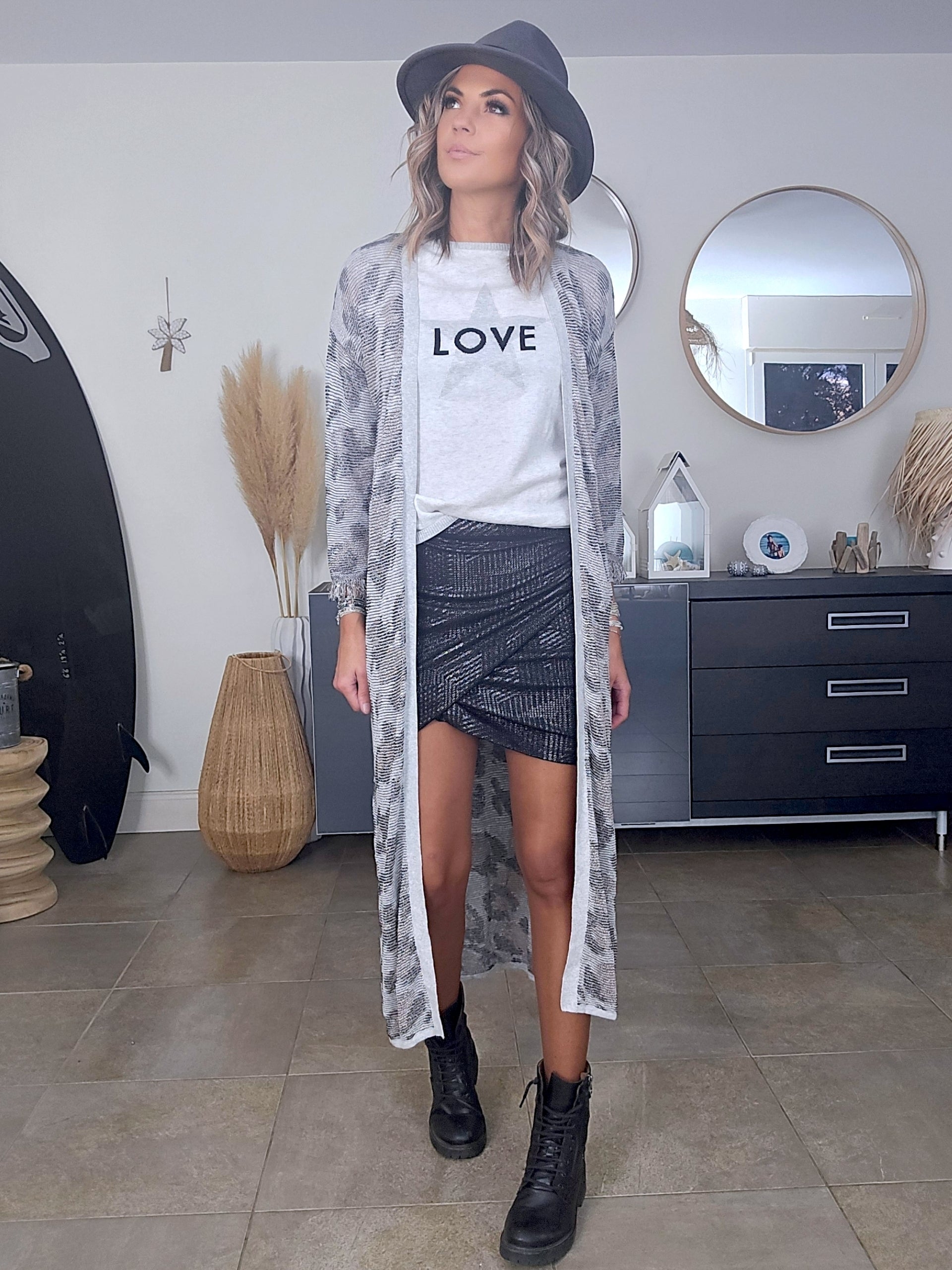Gilet long léopard gris - 𝐌𝐚𝐫𝐢𝐧𝐚𝟒𝟒𝐟𝐚𝐦𝐢𝐥𝐲
