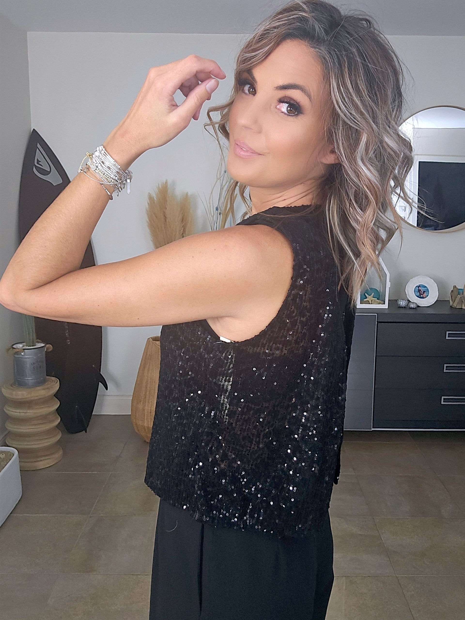Combinaison noire dos ouvert Made in France - 𝐌𝐚𝐫𝐢𝐧𝐚𝟒𝟒𝐟𝐚𝐦𝐢𝐥𝐲