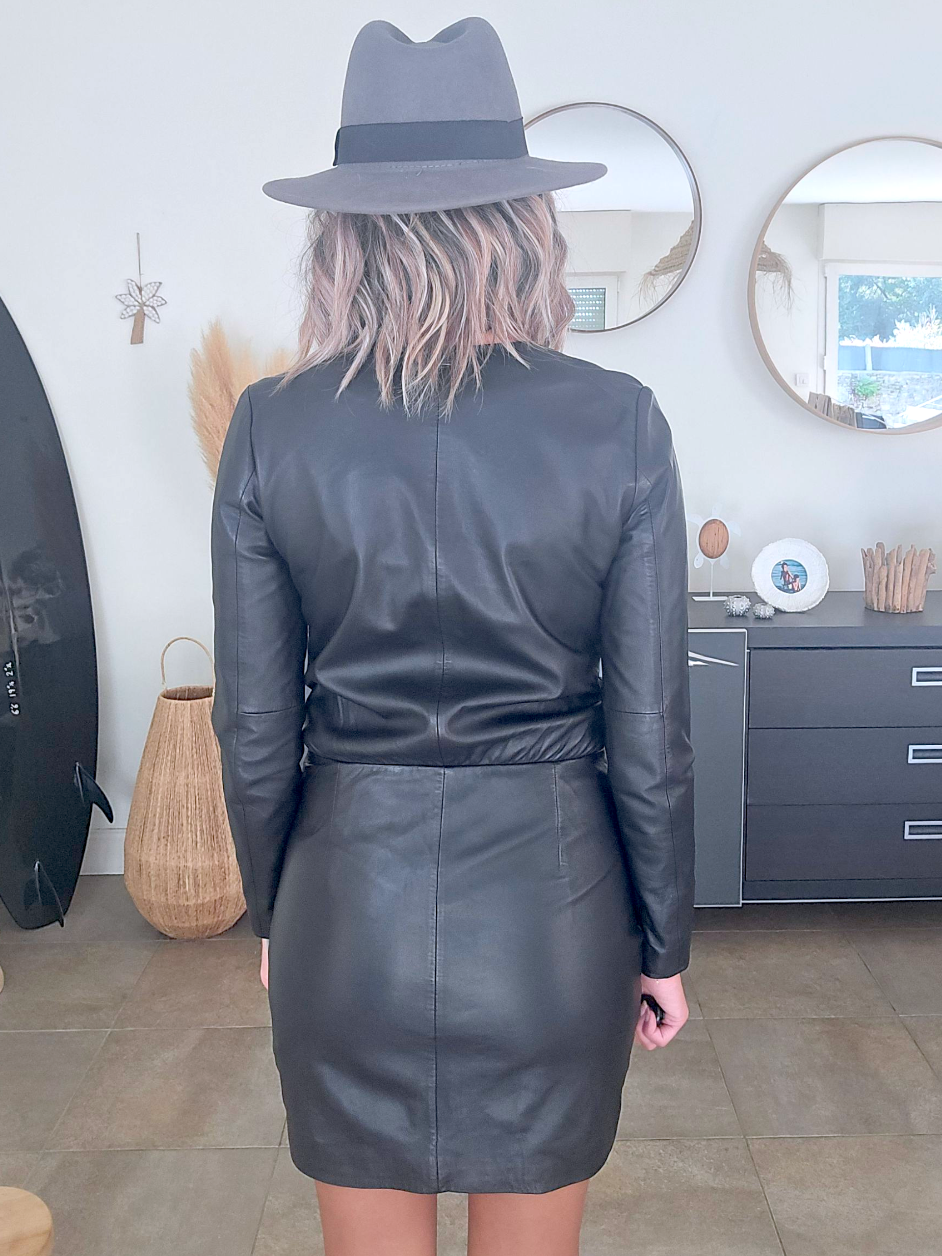 Robe portefeuille cuir noir