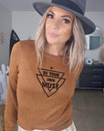 Pull bronze à inscriptions