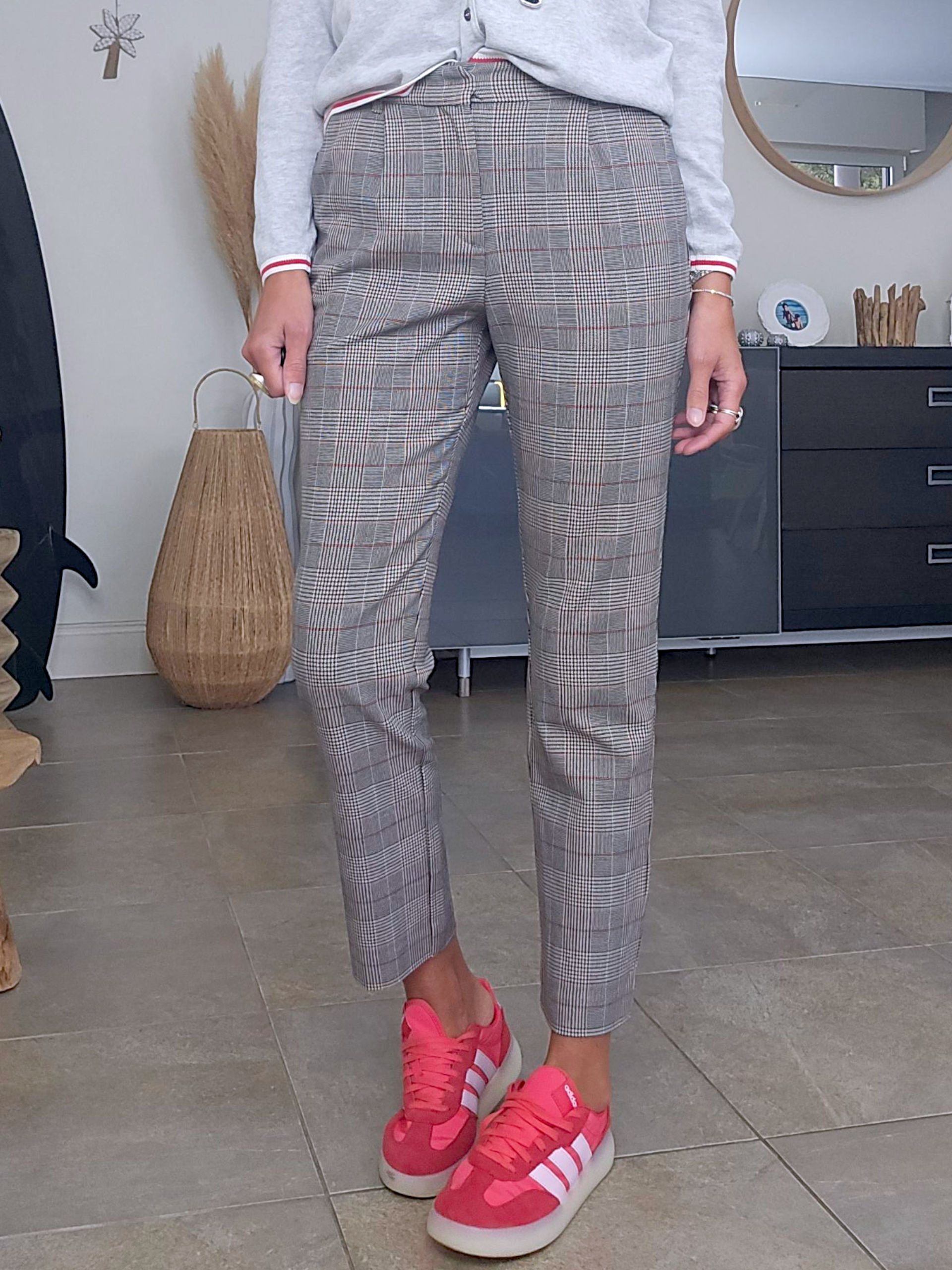 Pantalon chic à carreaux