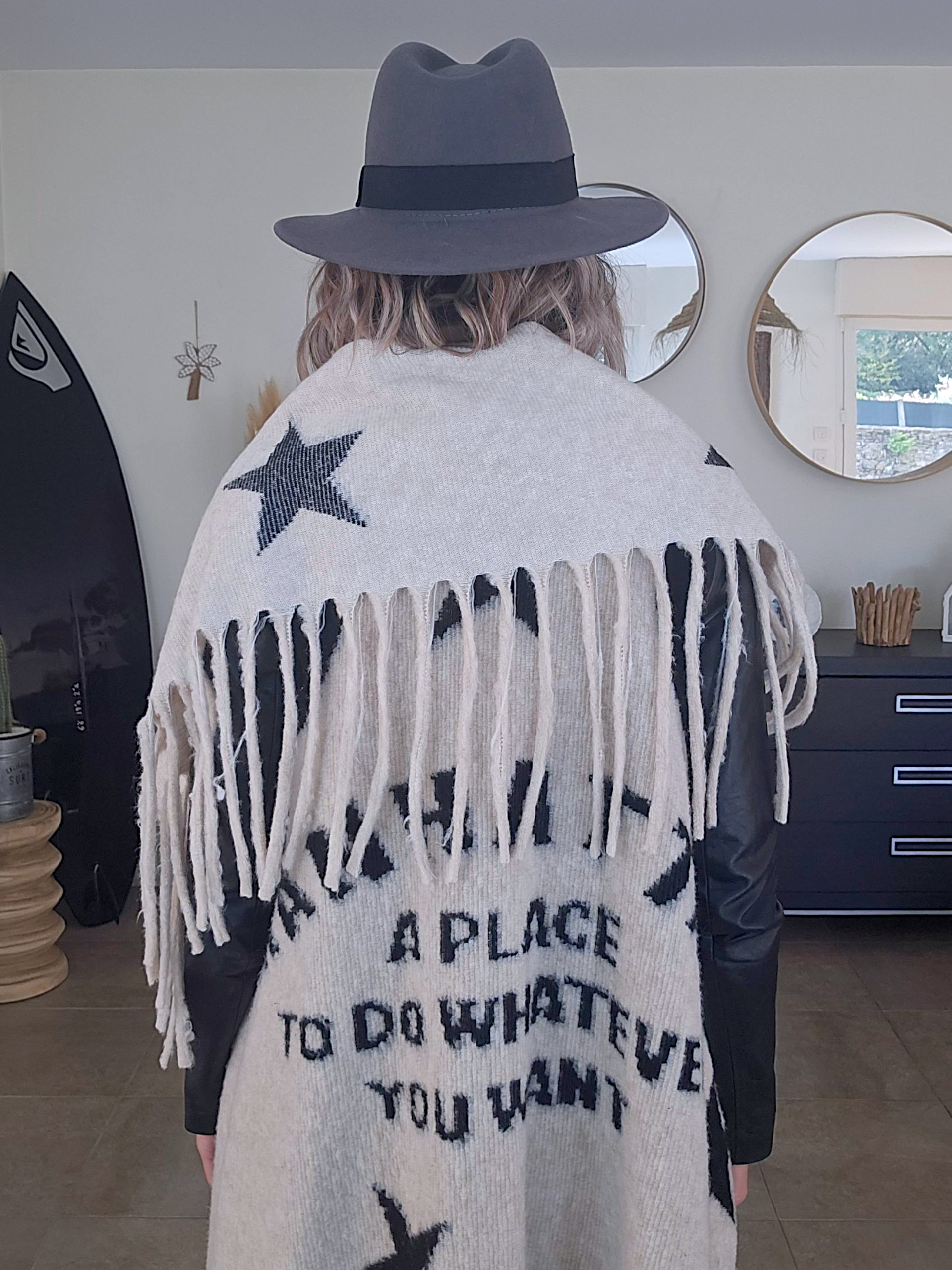 Gilet star long à franges - 𝐌𝐚𝐫𝐢𝐧𝐚𝟒𝟒𝐟𝐚𝐦𝐢𝐥𝐲