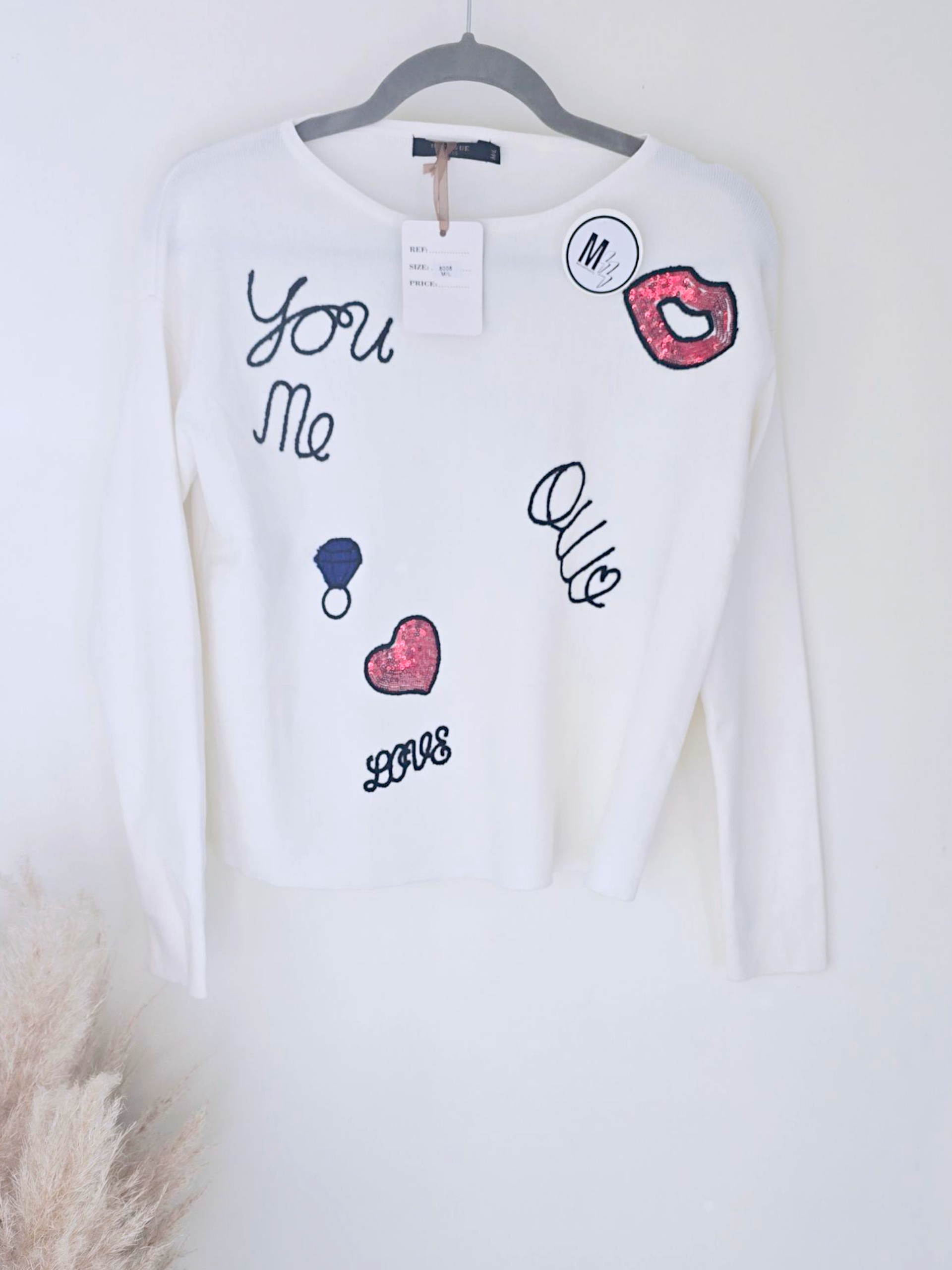 Pull blanc écussons