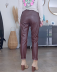 Pantalon simili marron/bordeaux