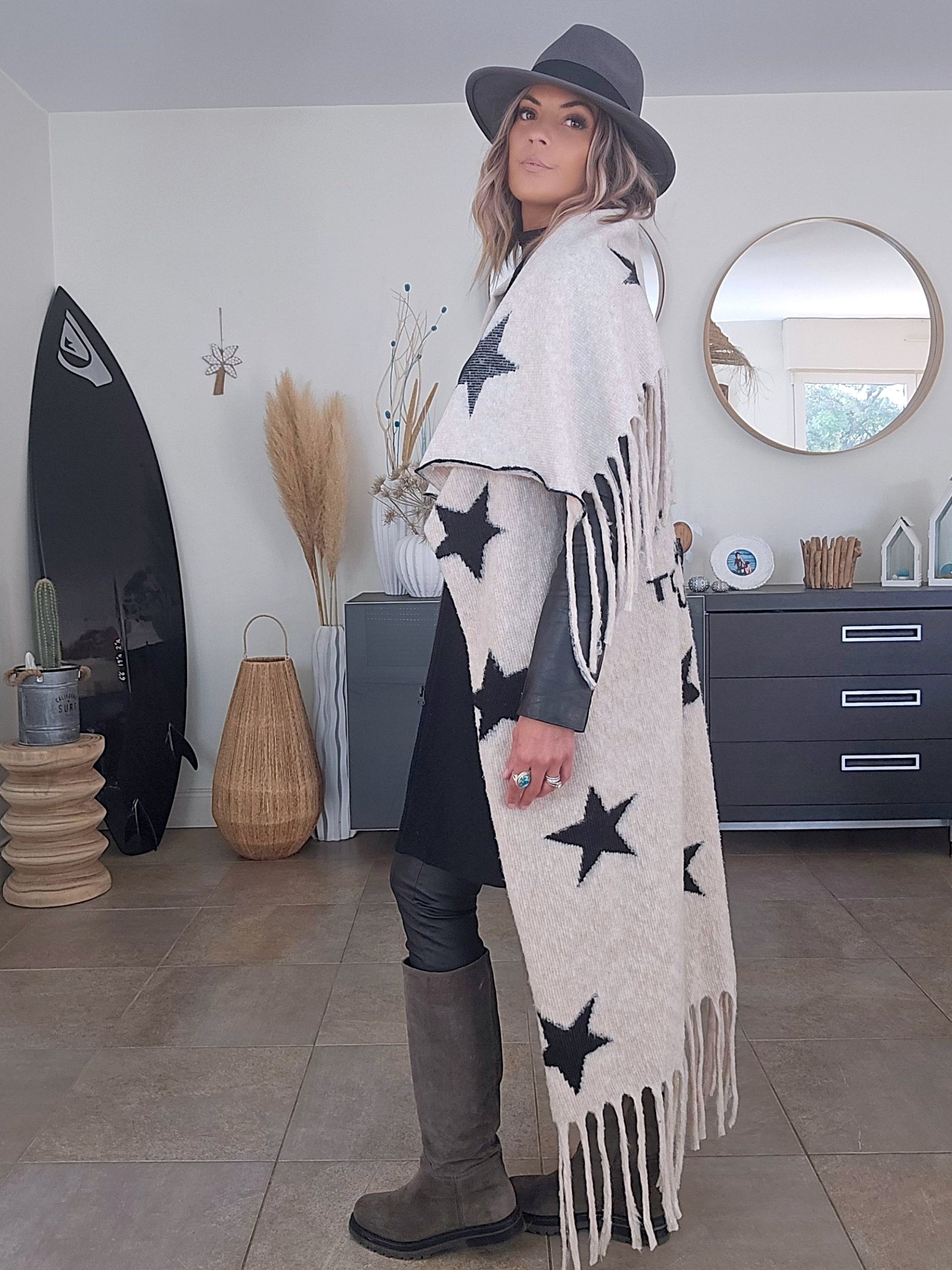 Gilet star long à franges - 𝐌𝐚𝐫𝐢𝐧𝐚𝟒𝟒𝐟𝐚𝐦𝐢𝐥𝐲