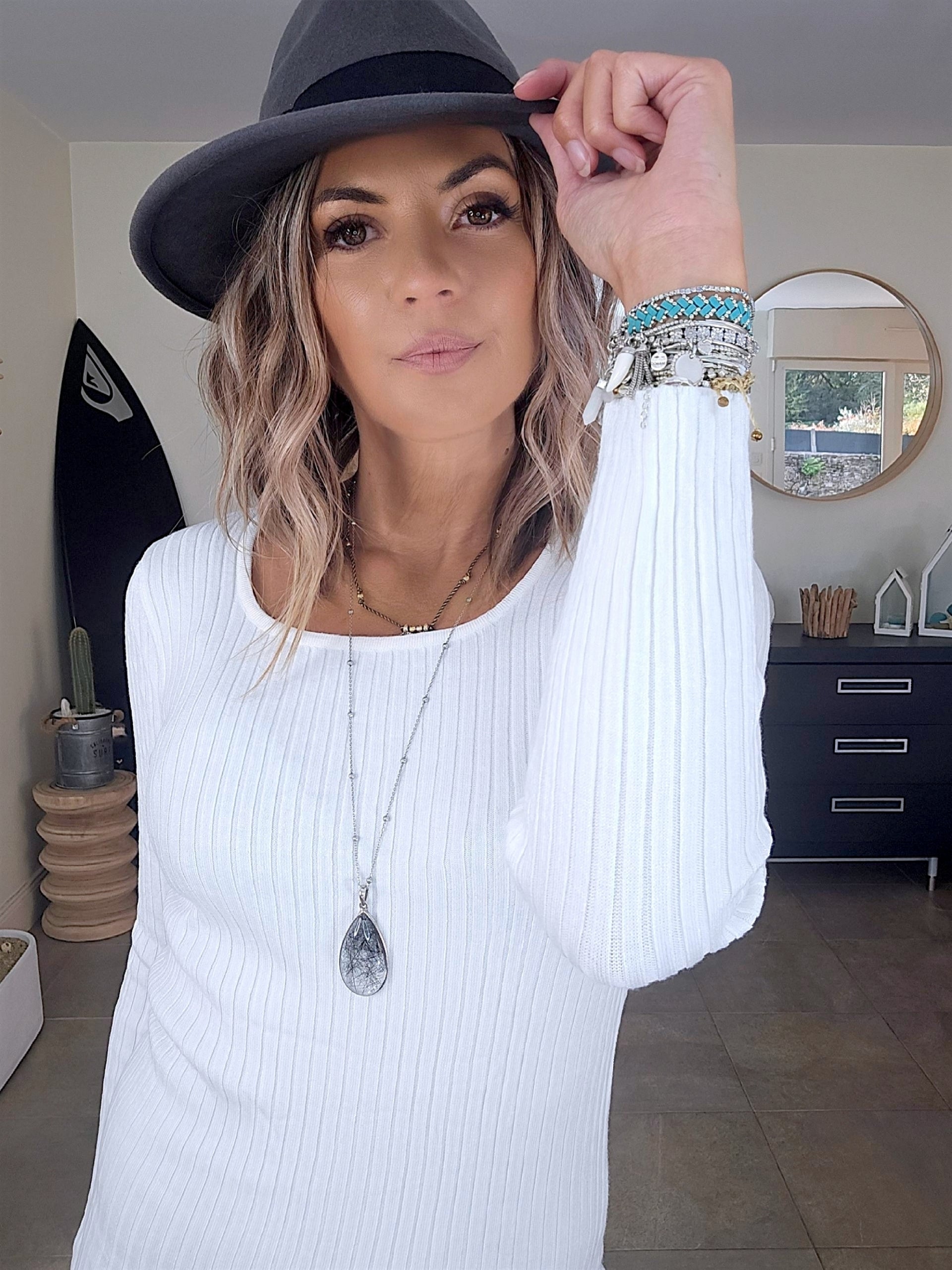 Robe blanche maille pull