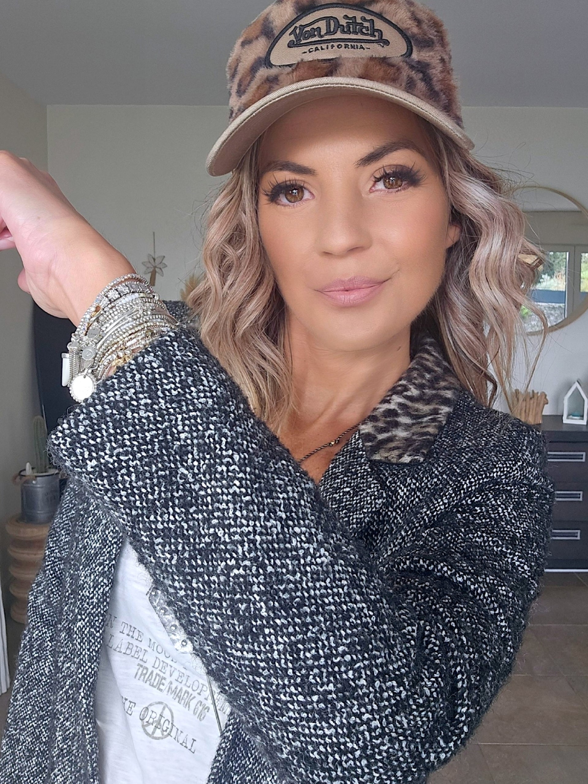 Manteau tweed col léopard