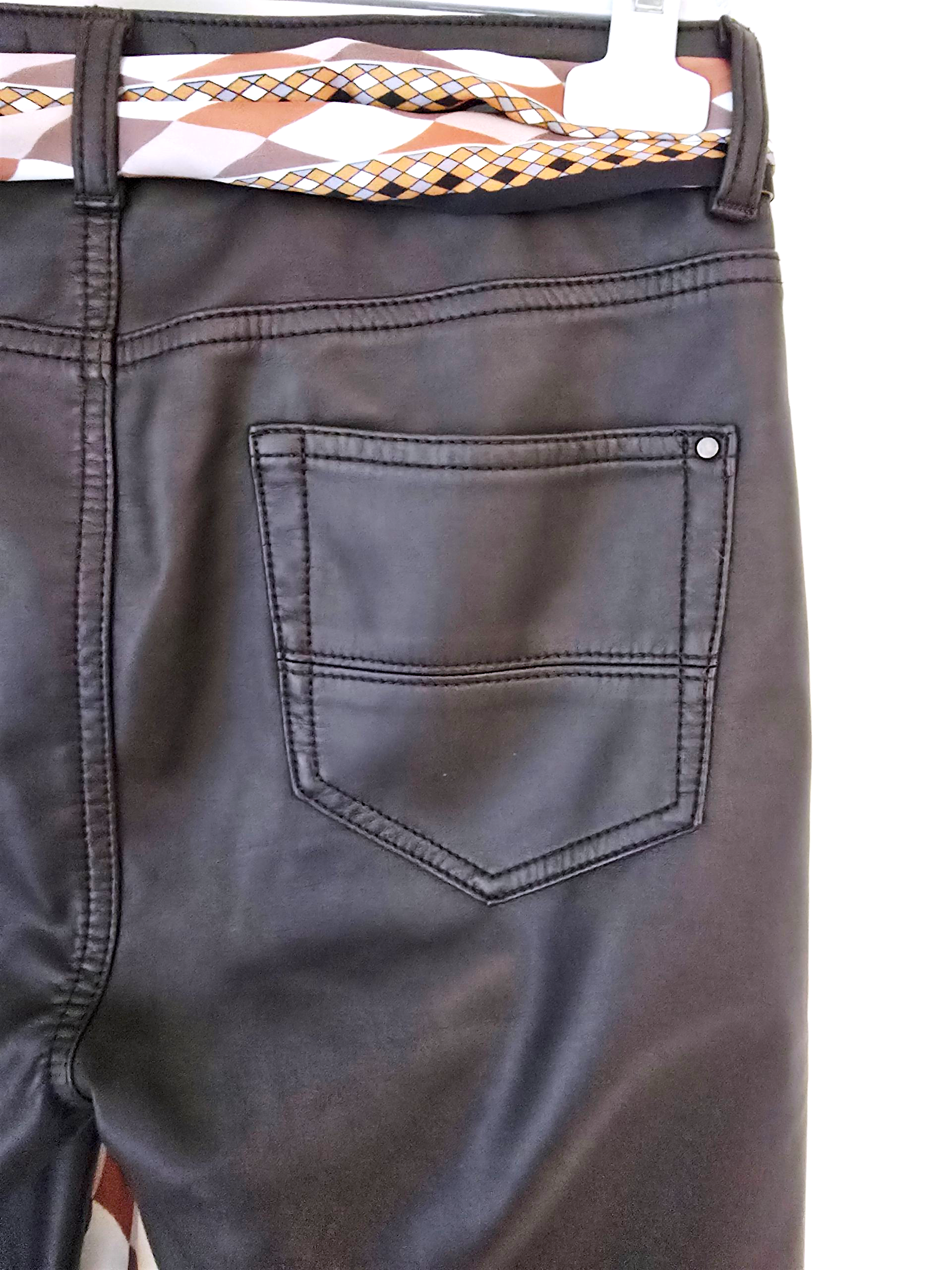 Pantalon marron + ruban