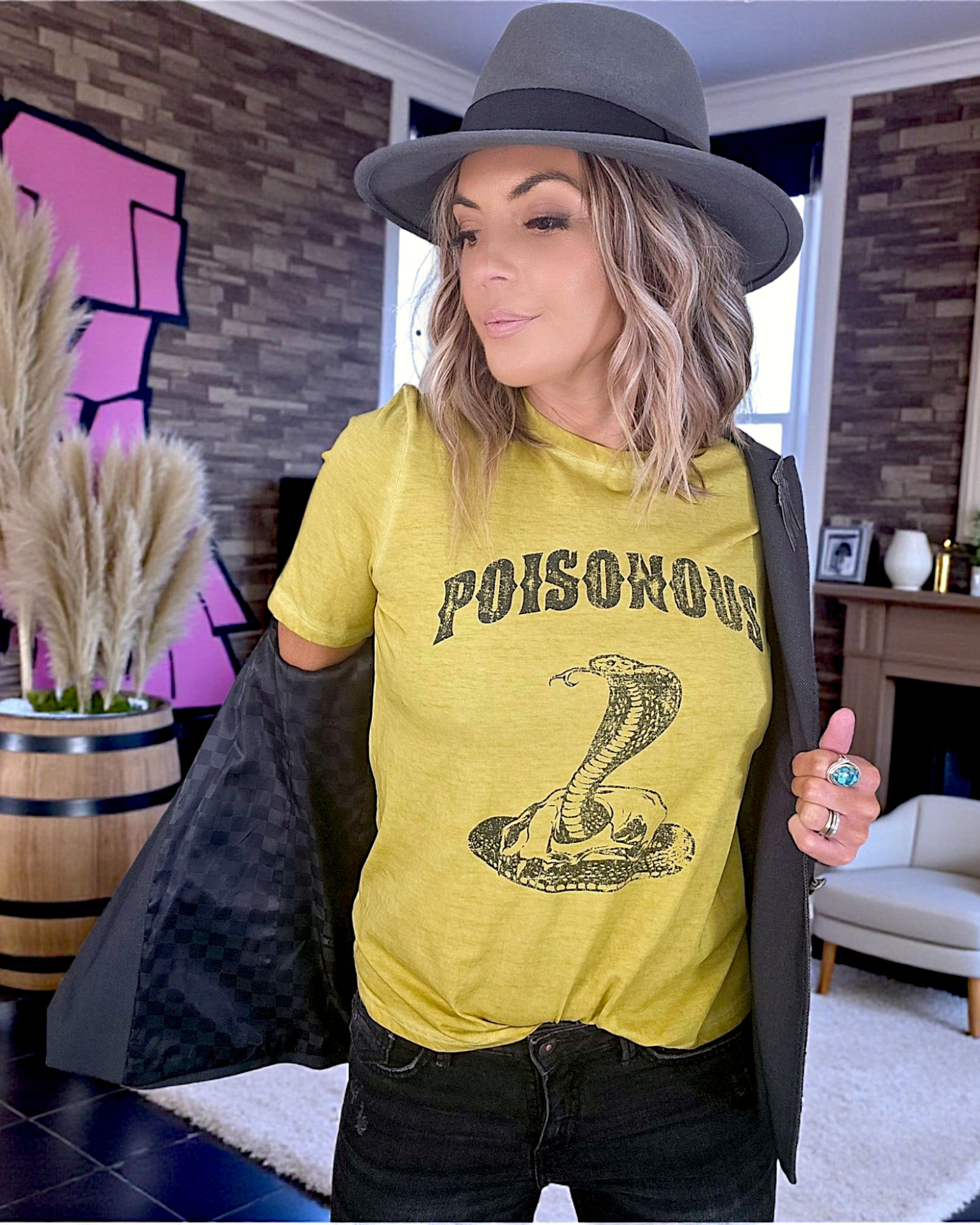 T-shirt poisonous jaune moutarde - 𝐌𝐚𝐫𝐢𝐧𝐚𝟒𝟒𝐟𝐚𝐦𝐢𝐥𝐲
