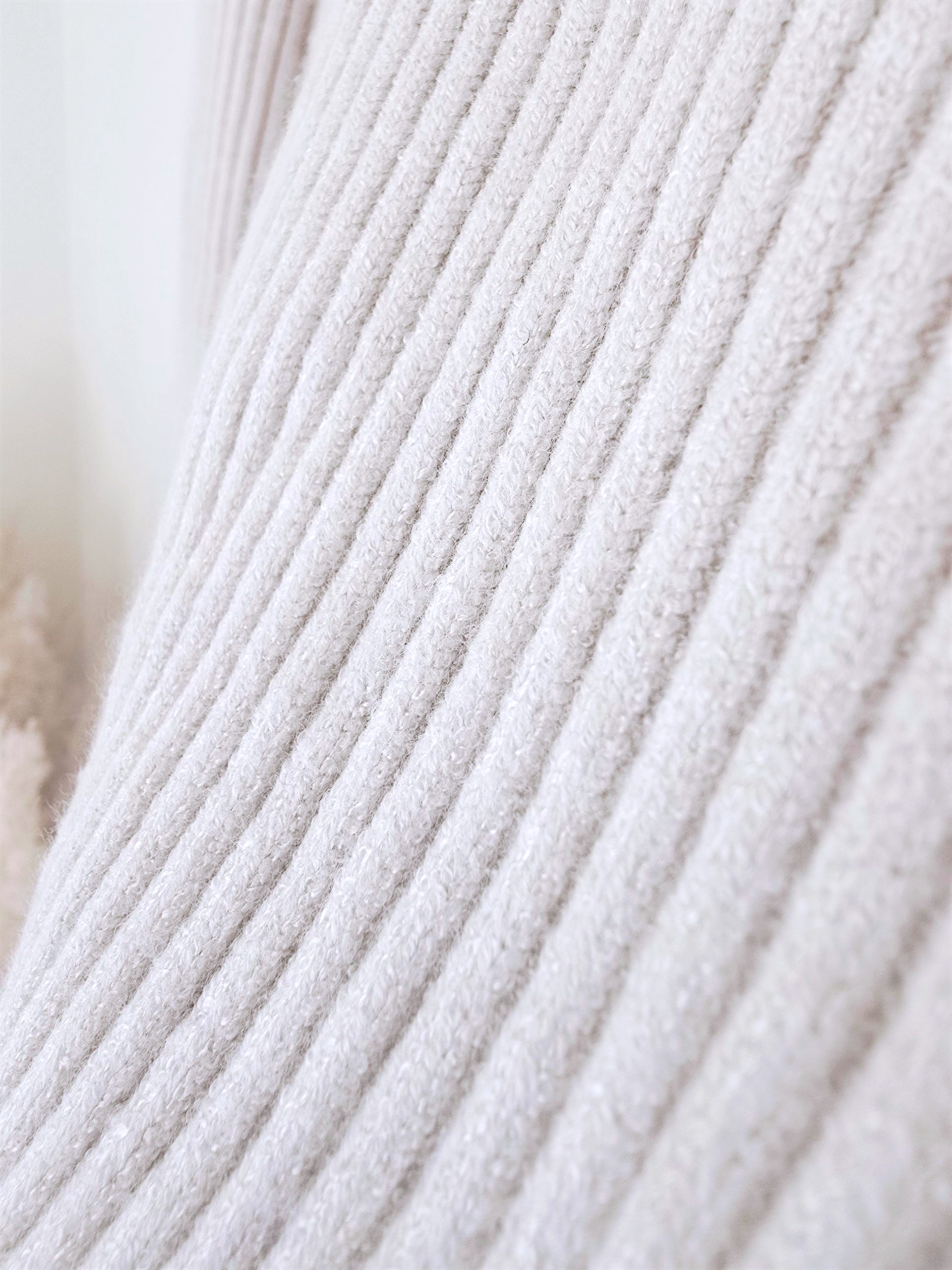 Pull col roulé cachemire beige - 𝐌𝐚𝐫𝐢𝐧𝐚𝟒𝟒𝐟𝐚𝐦𝐢𝐥𝐲