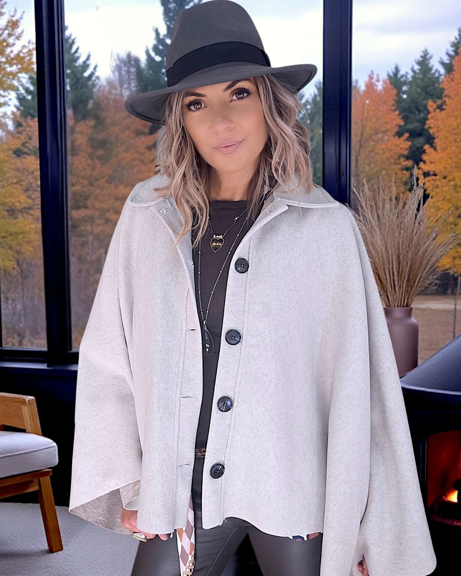 Manteau cape écru chiné