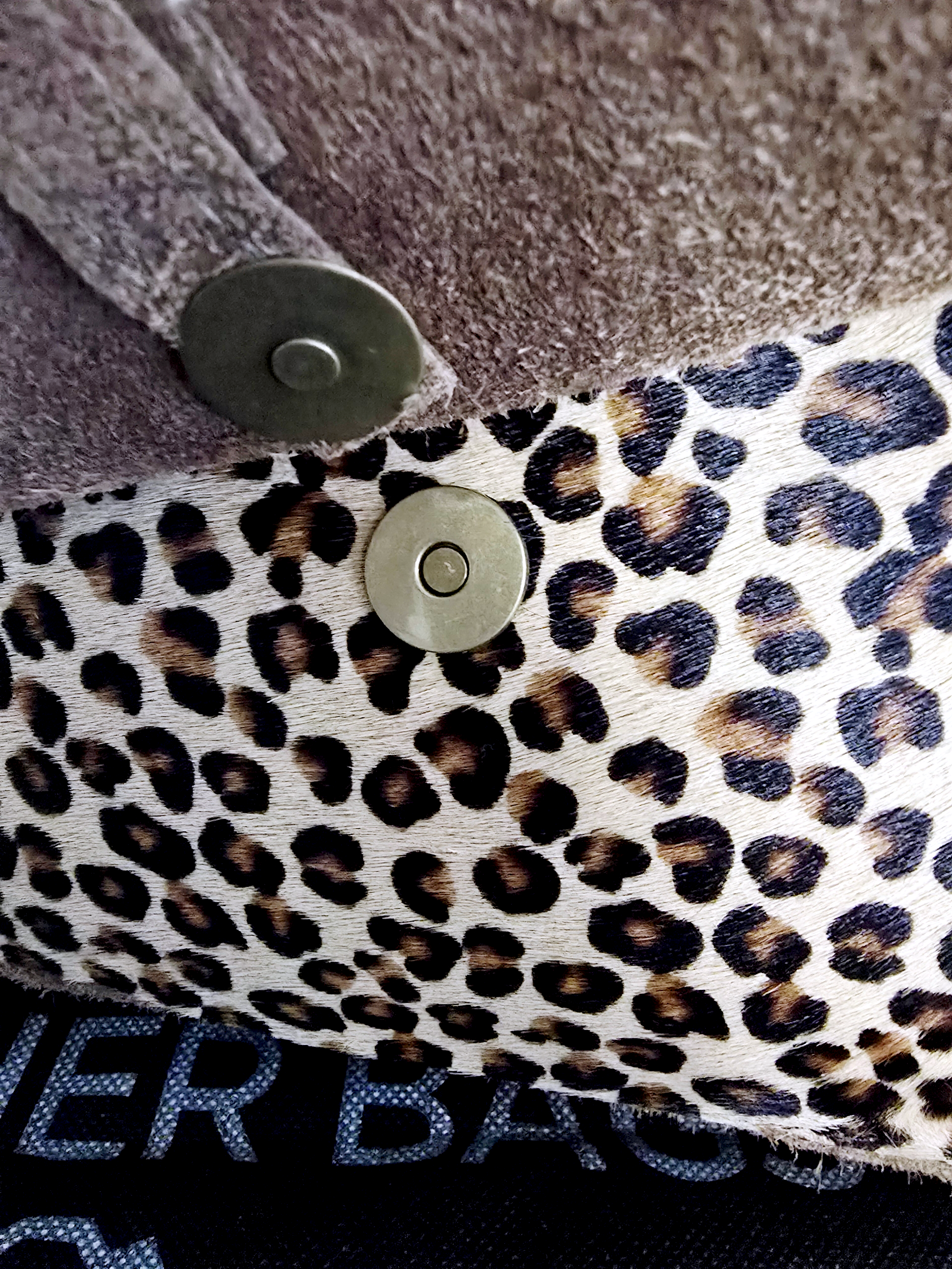 Sac bandoulière taupe 100% cuir