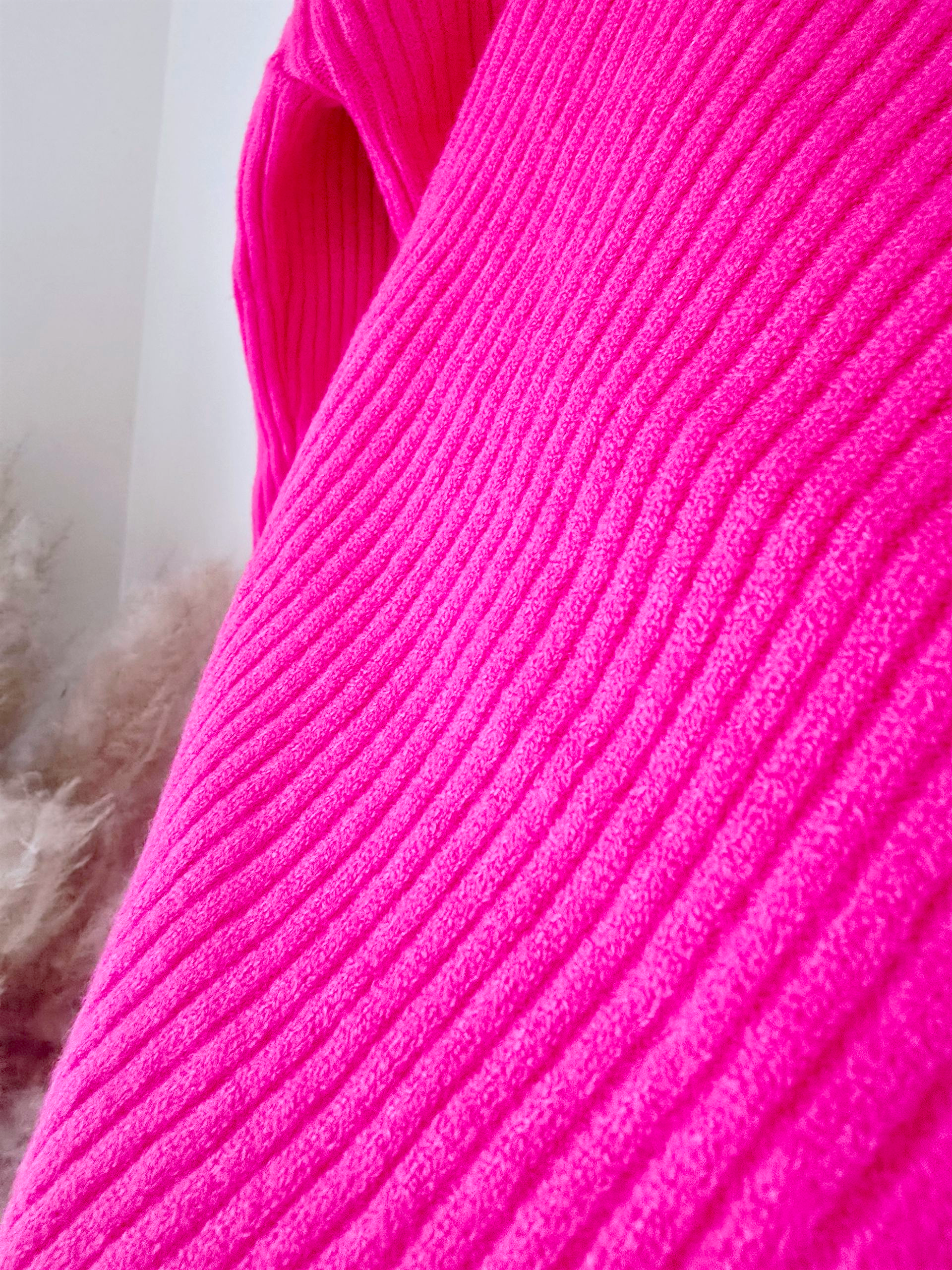 Pull col roulé cachemire fuchsia