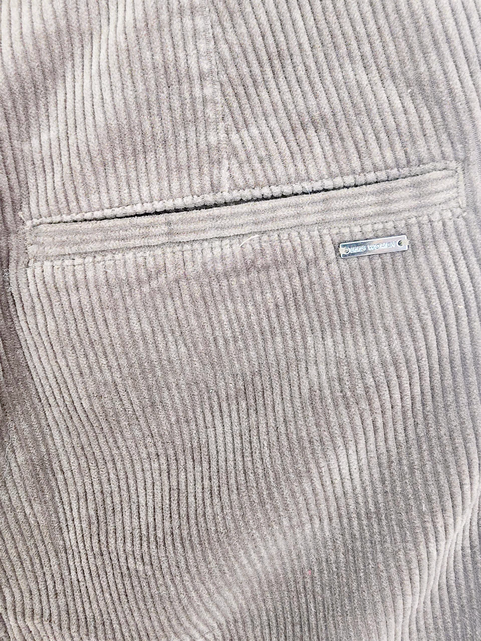 Short velours kaki-marron