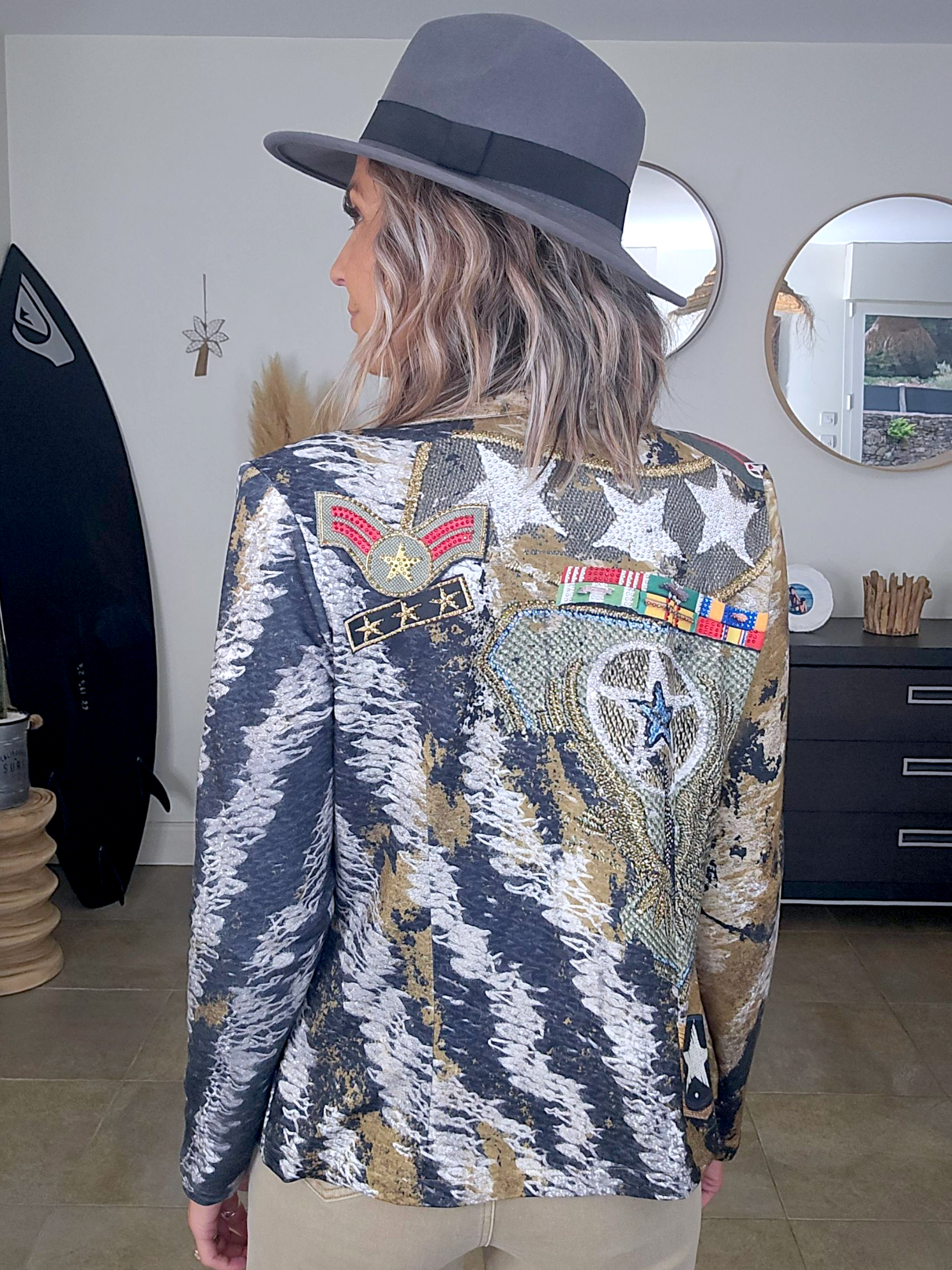 Veste cintrée militaire