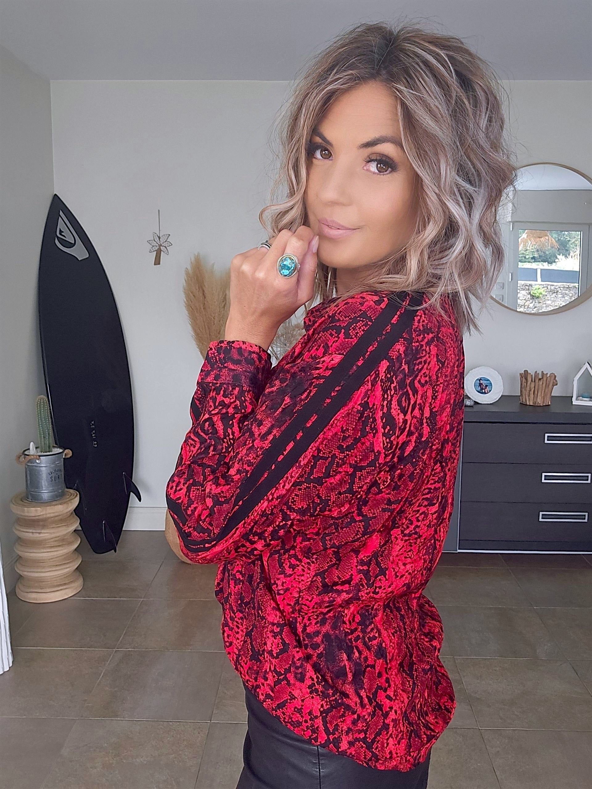 Chemise python rouge