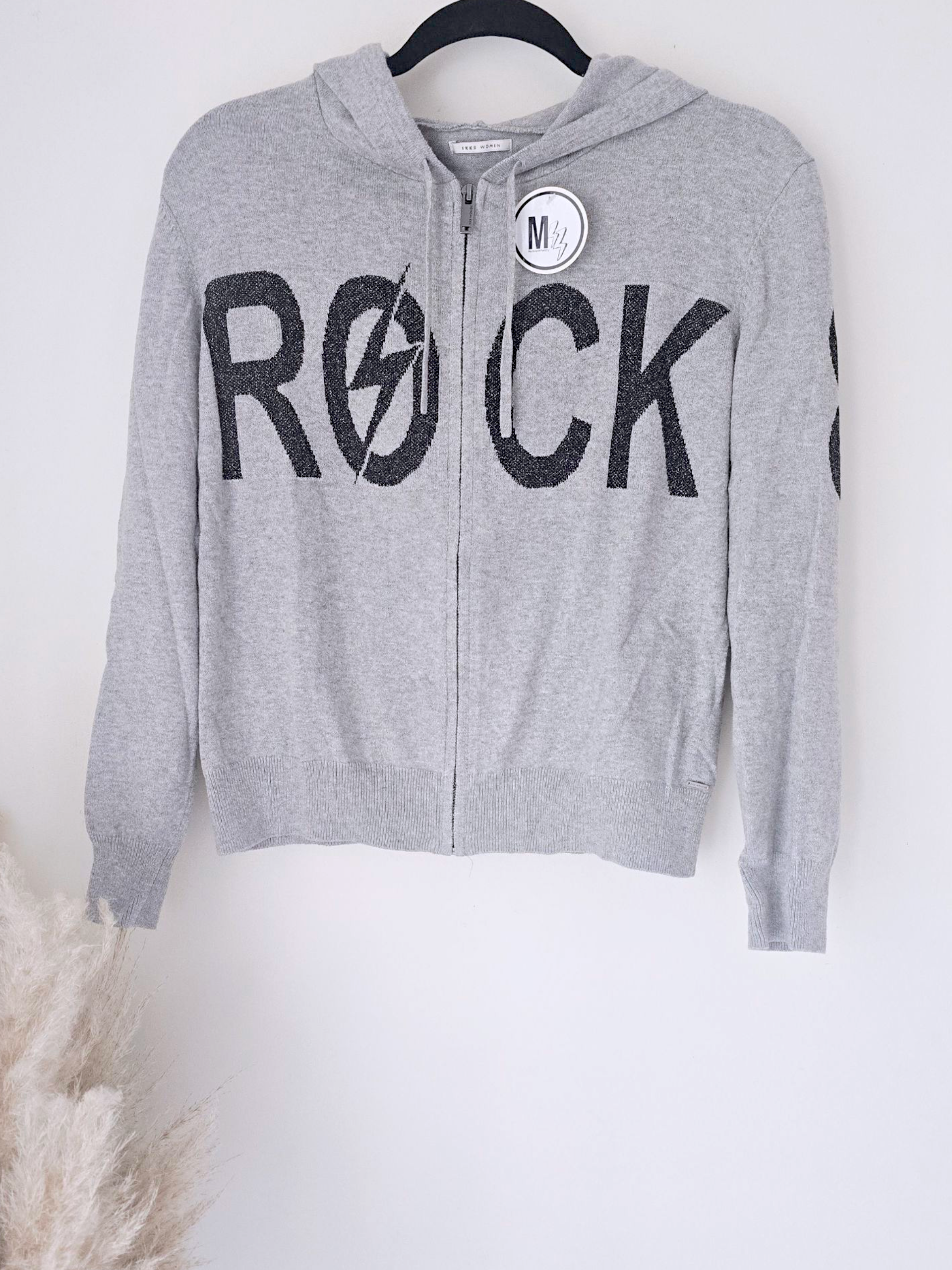 Cardigan Rock &amp; Smile