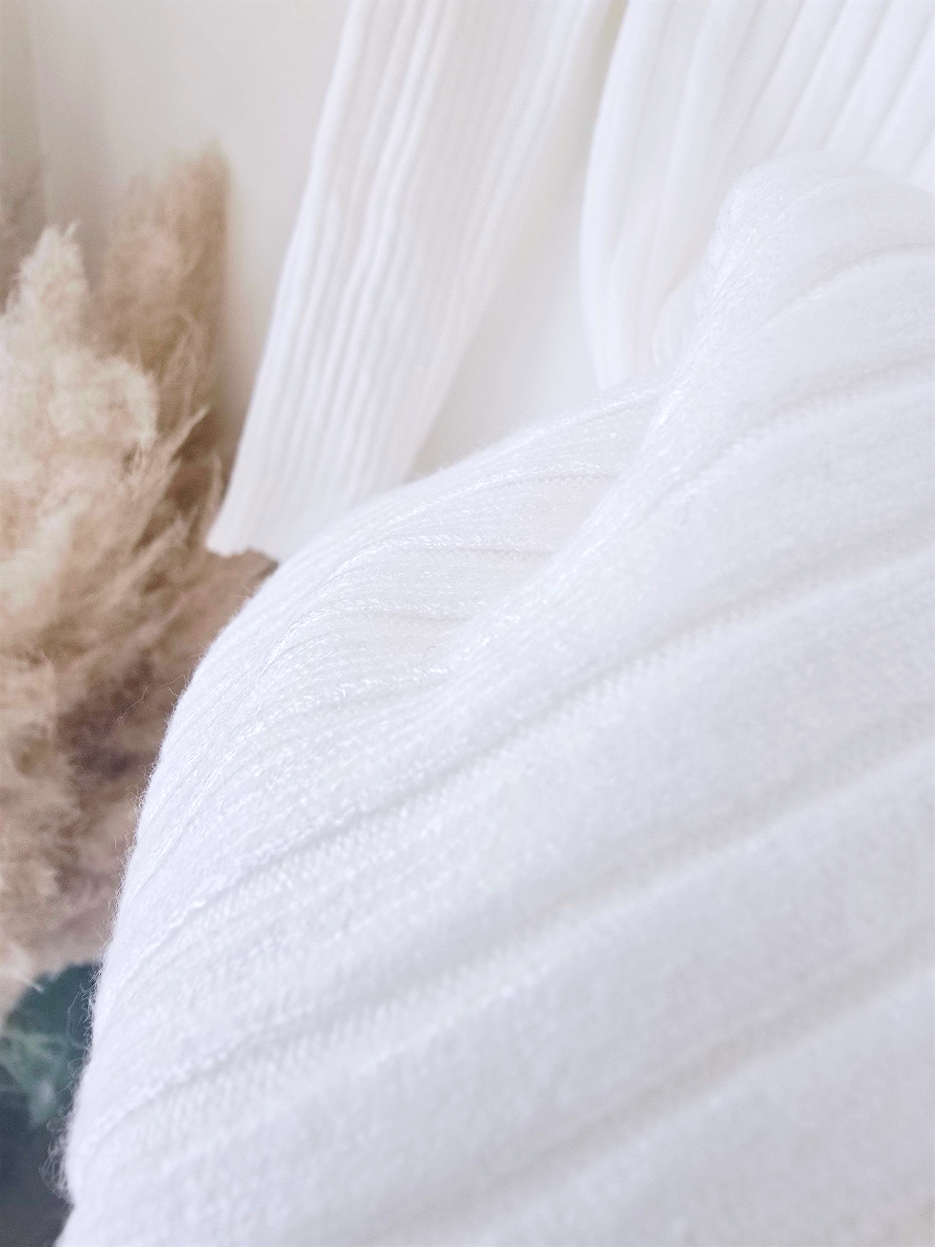 Robe blanche maille pull