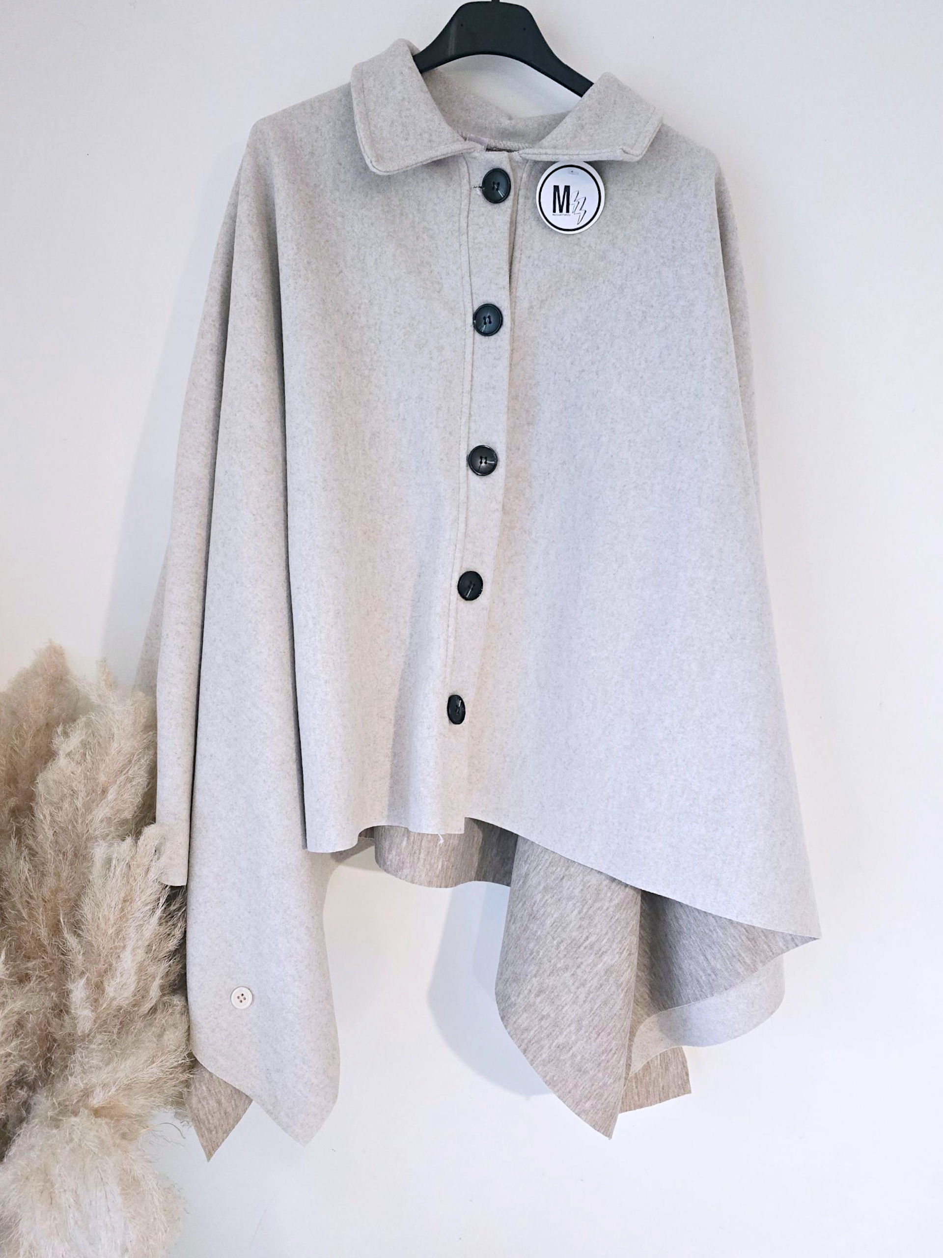 Manteau cape écru chiné
