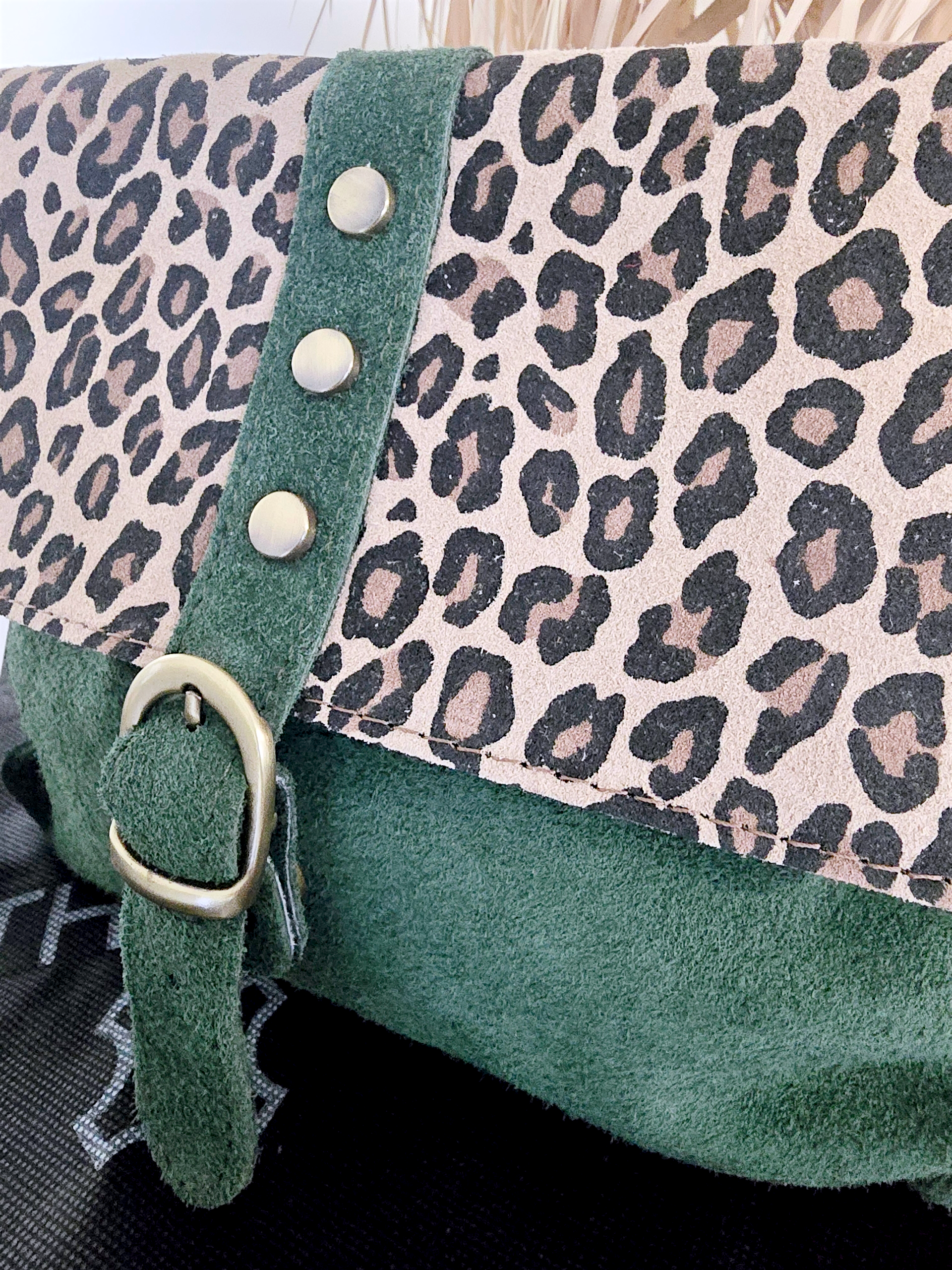 Sac bandoulière vert 100% cuir