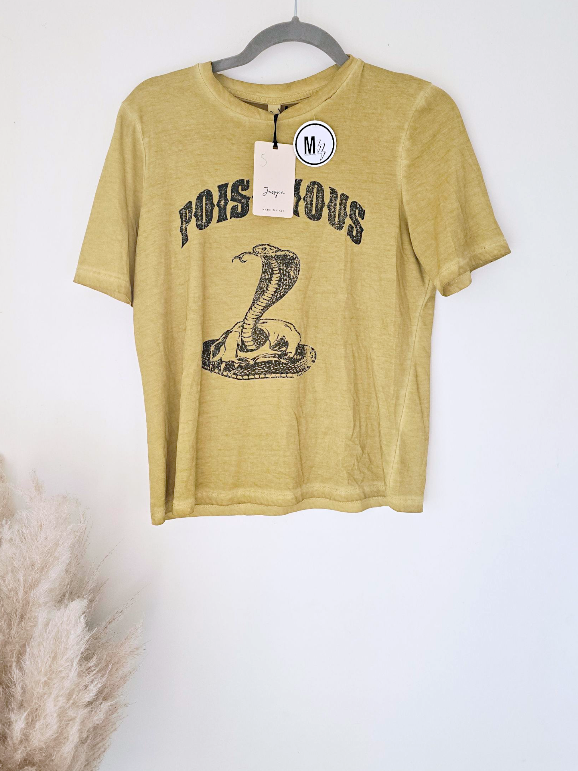 T-shirt poisonous jaune moutarde - 𝐌𝐚𝐫𝐢𝐧𝐚𝟒𝟒𝐟𝐚𝐦𝐢𝐥𝐲