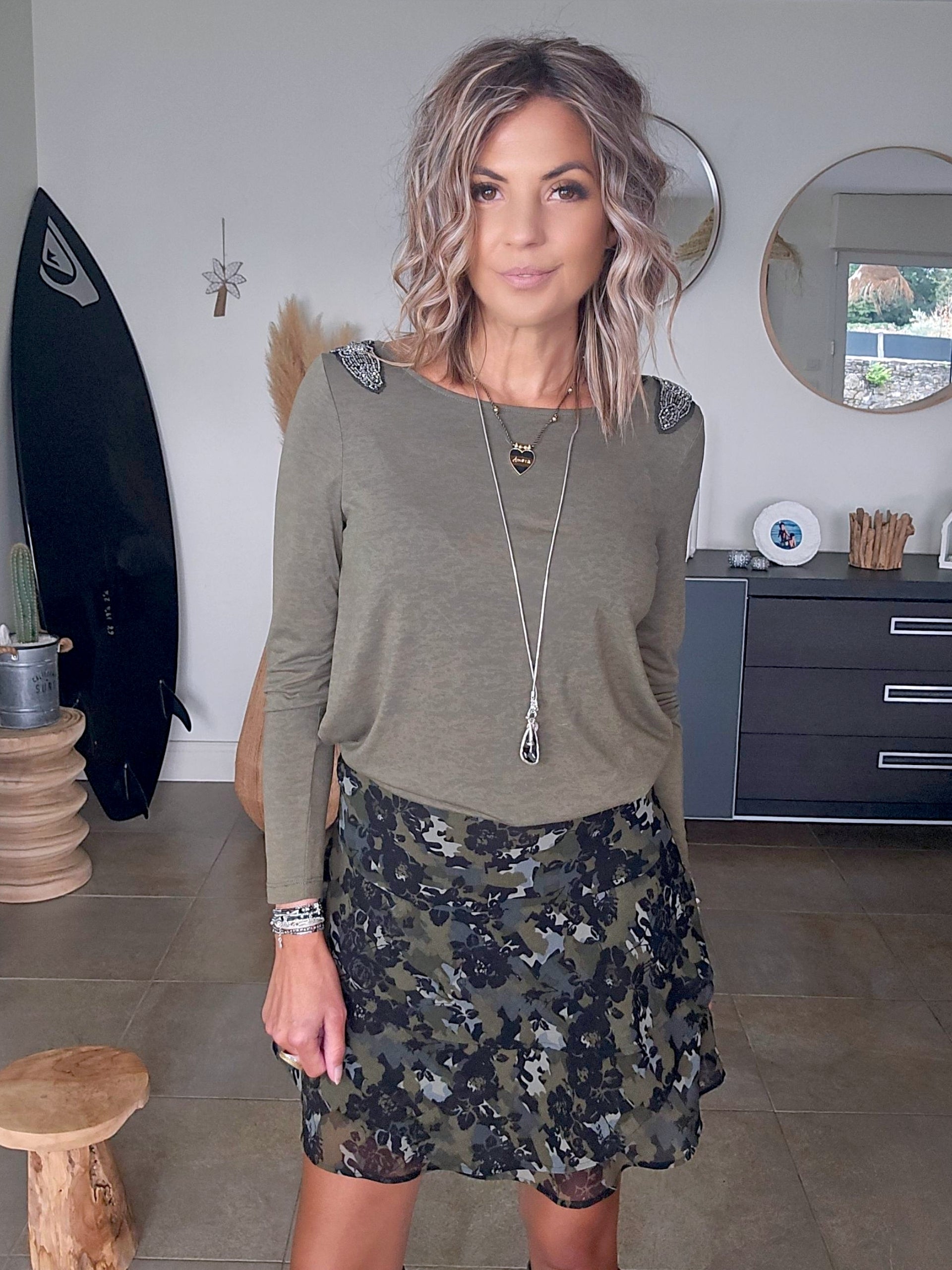 T-shirt kaki bijoux perles