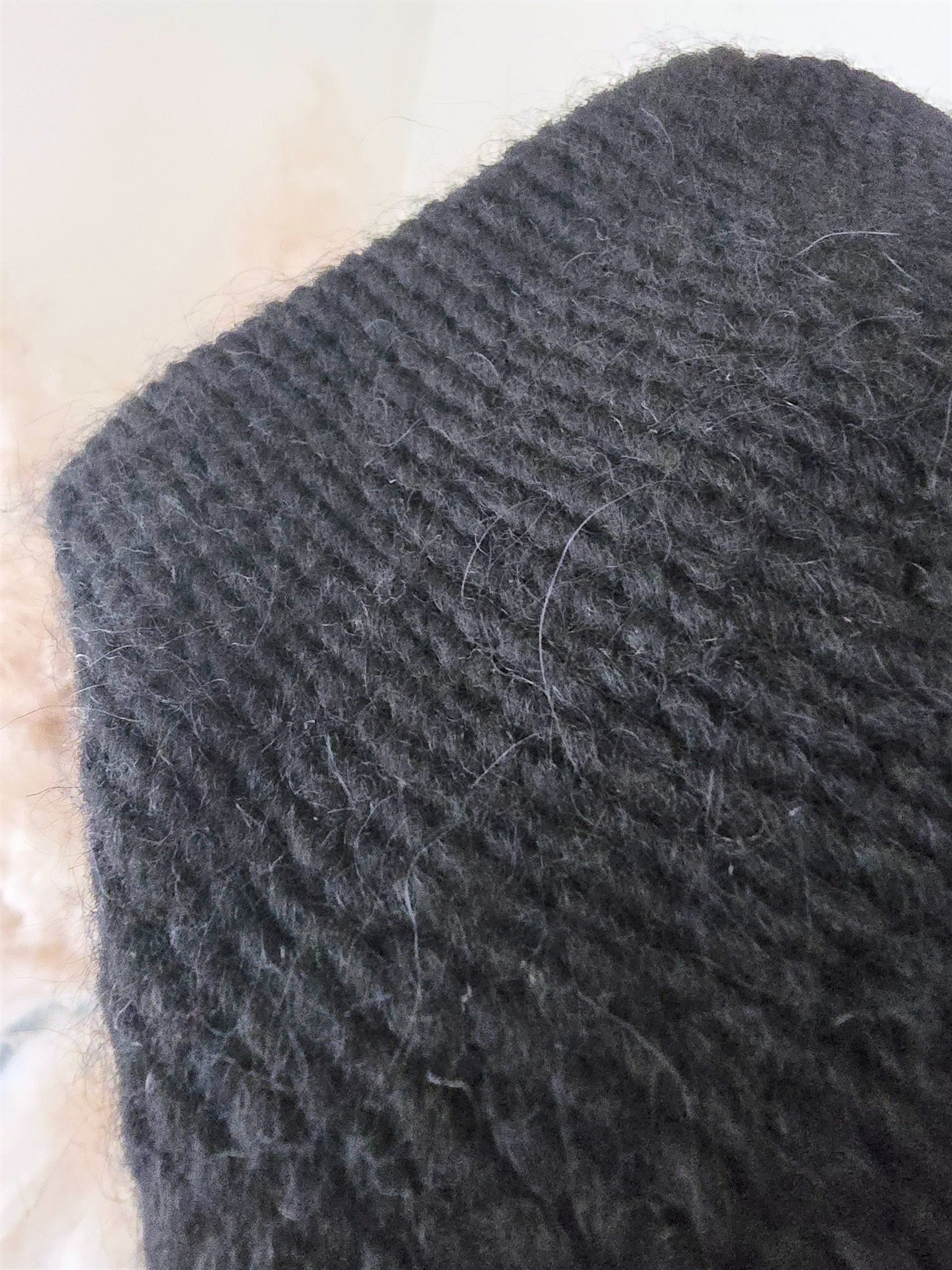 Pull noir à maille chaude - 𝐌𝐚𝐫𝐢𝐧𝐚𝟒𝟒𝐟𝐚𝐦𝐢𝐥𝐲
