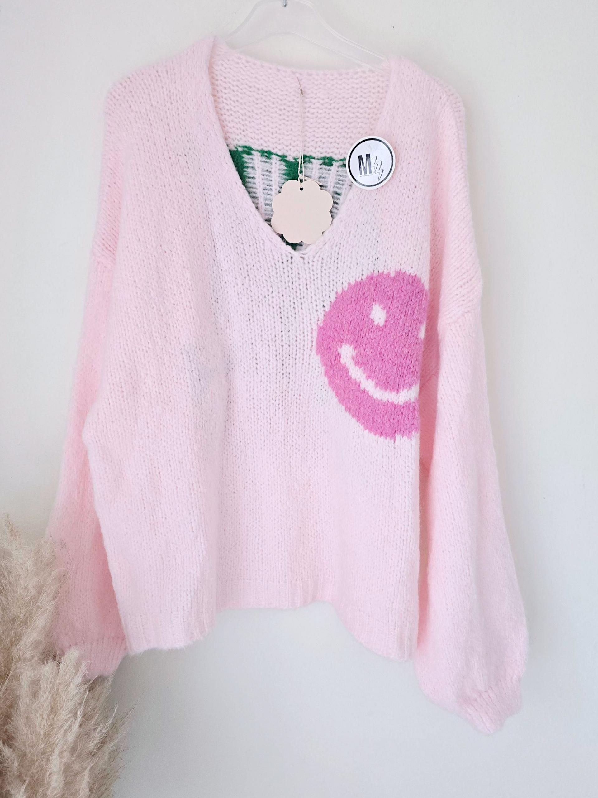 Pull rose smiley rose - 𝐌𝐚𝐫𝐢𝐧𝐚𝟒𝟒𝐟𝐚𝐦𝐢𝐥𝐲
