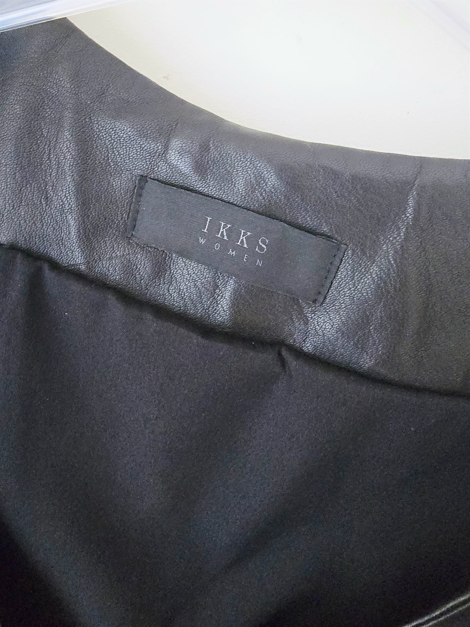 Robe portefeuille cuir noir