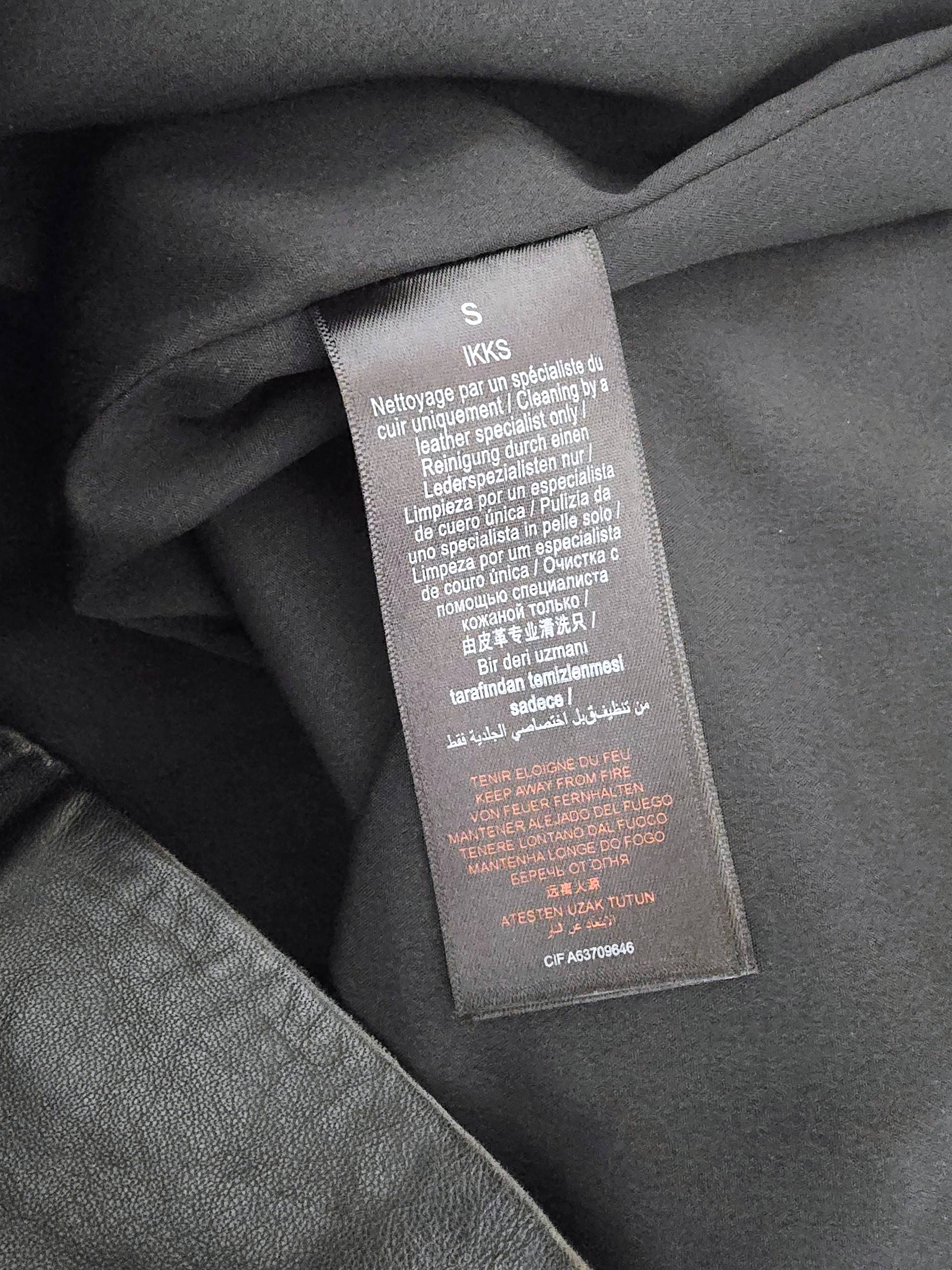 Robe portefeuille cuir noir