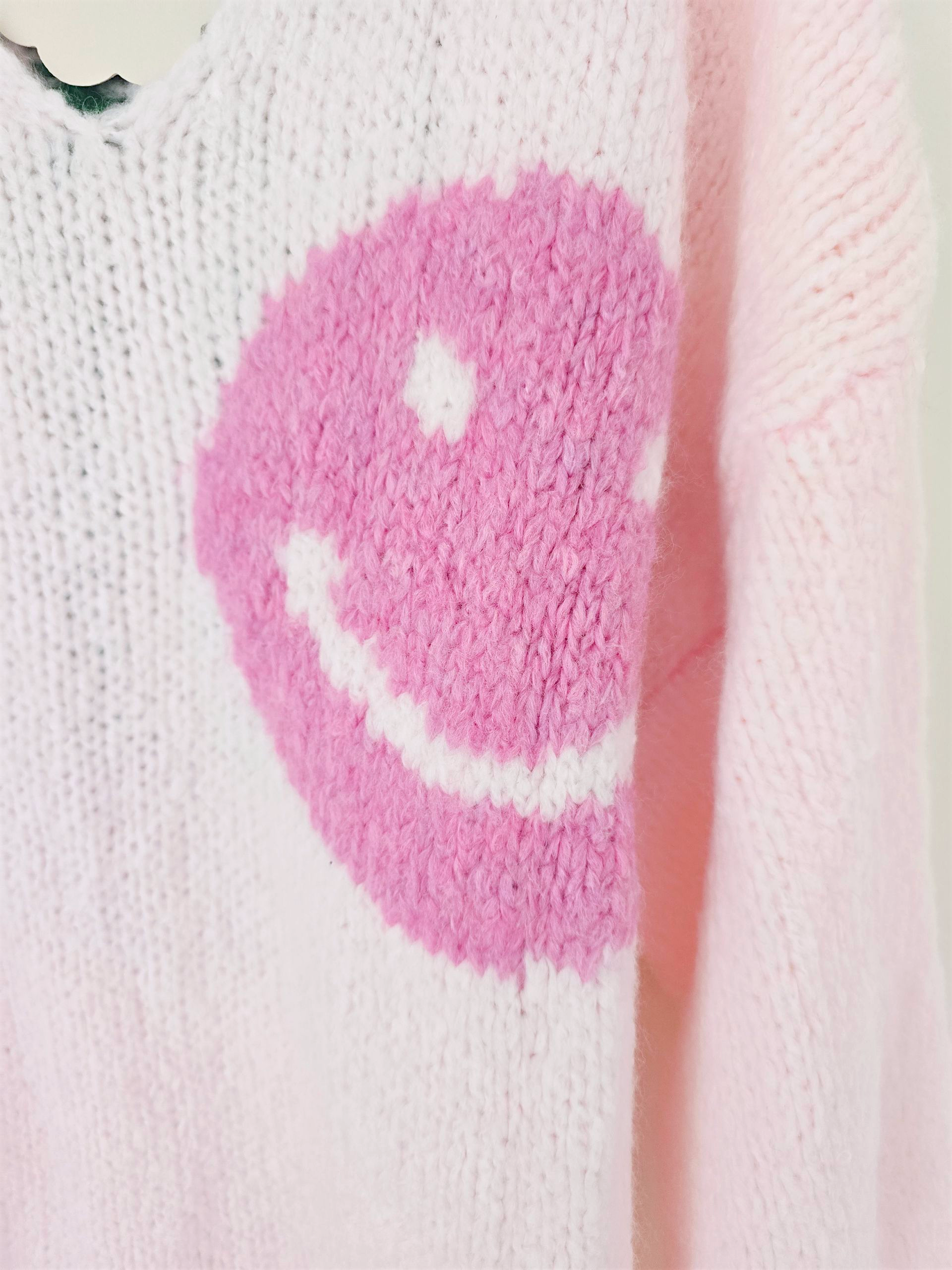 Pull rose smiley rose - 𝐌𝐚𝐫𝐢𝐧𝐚𝟒𝟒𝐟𝐚𝐦𝐢𝐥𝐲