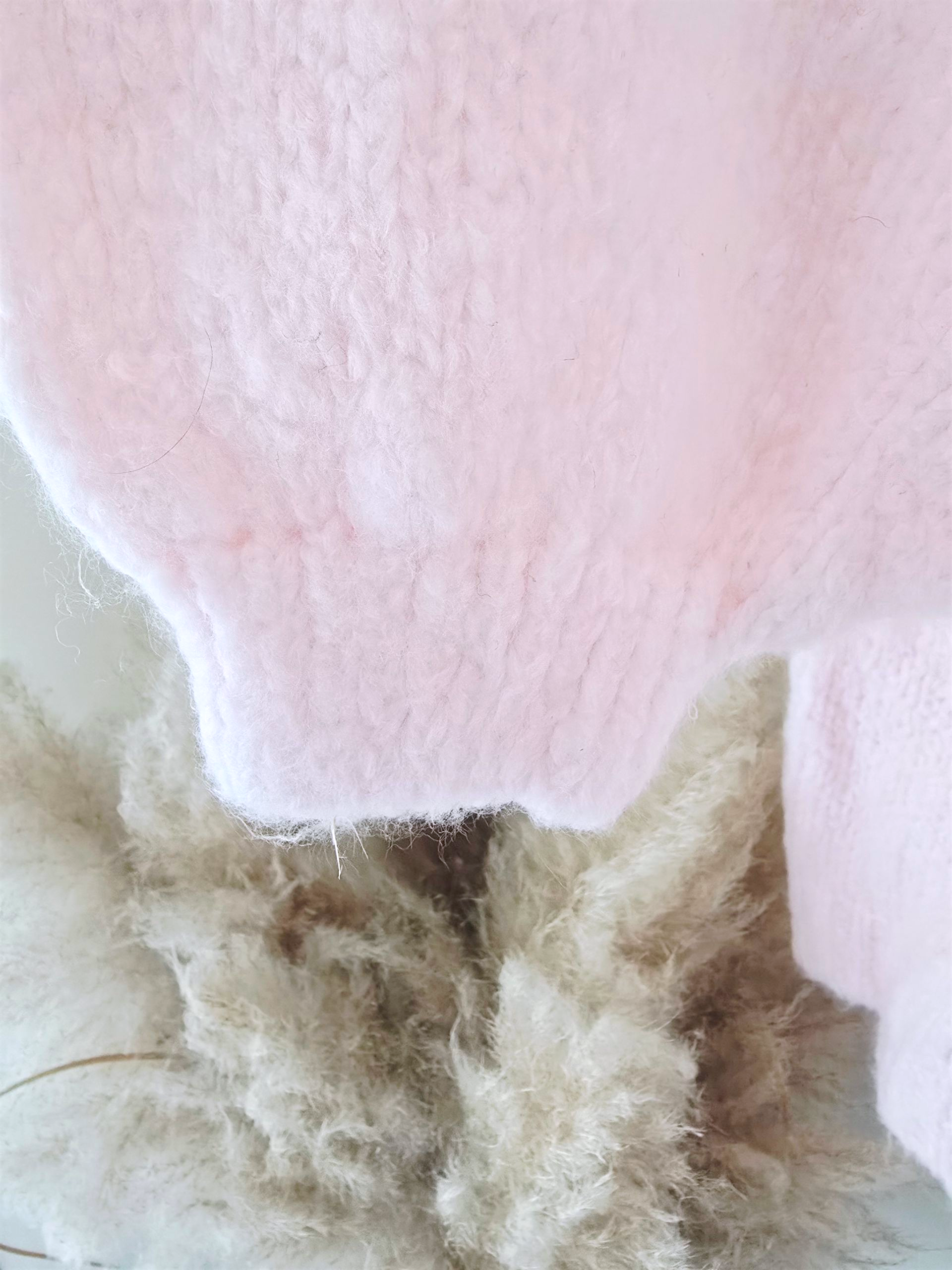 Pull rose smiley rose - 𝐌𝐚𝐫𝐢𝐧𝐚𝟒𝟒𝐟𝐚𝐦𝐢𝐥𝐲