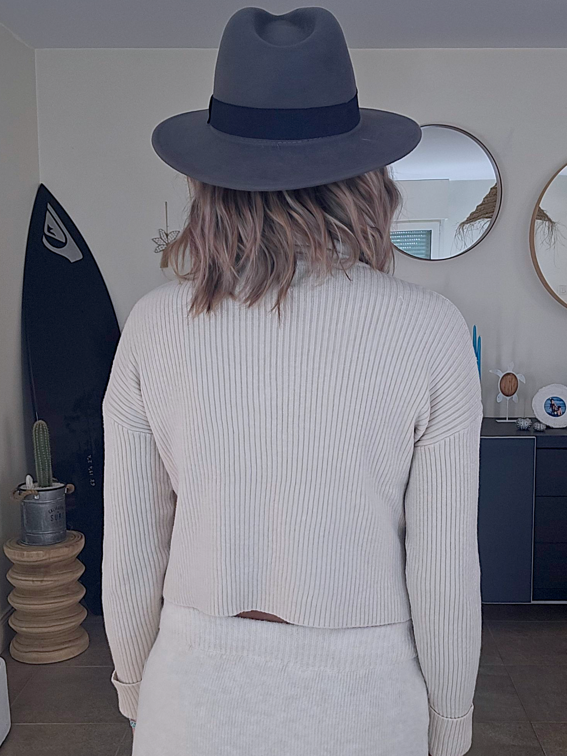 Pull col roulé cachemire beige - 𝐌𝐚𝐫𝐢𝐧𝐚𝟒𝟒𝐟𝐚𝐦𝐢𝐥𝐲