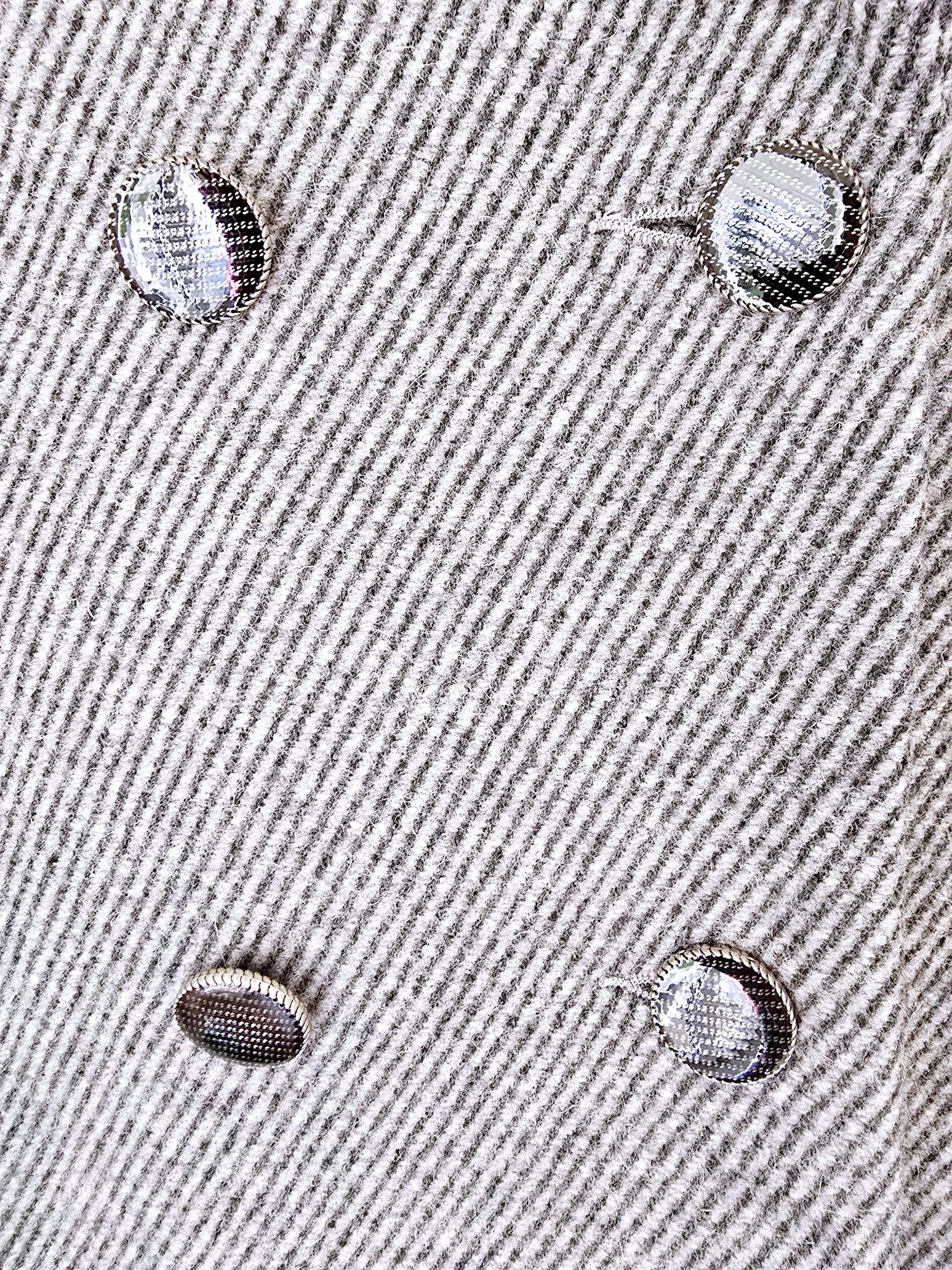 Manteau chevron et léopard gris