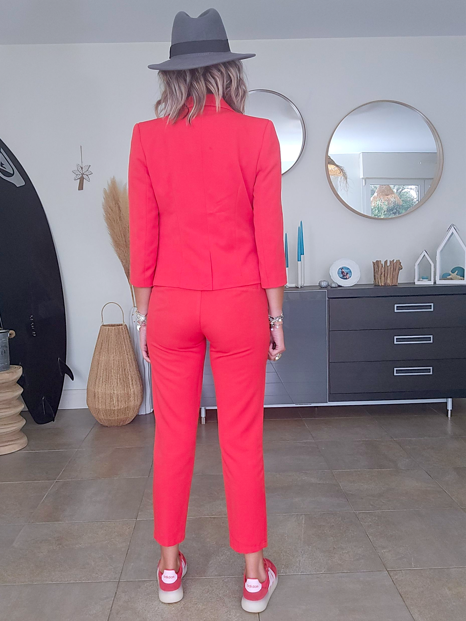 Veste cintrée rouge