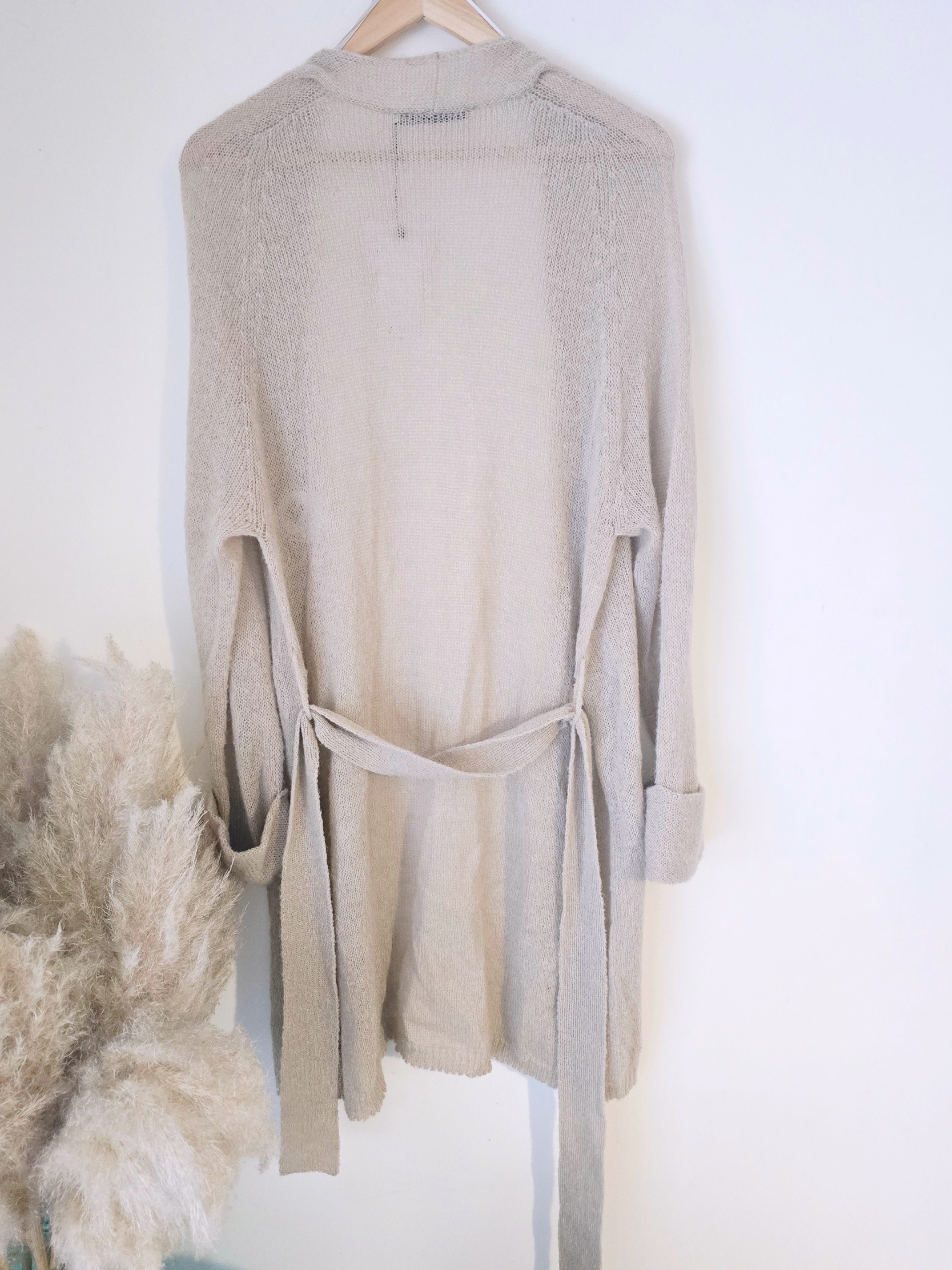 Gilet long beige à maille douce