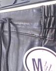 Jupe noire 100% cuir agneau.