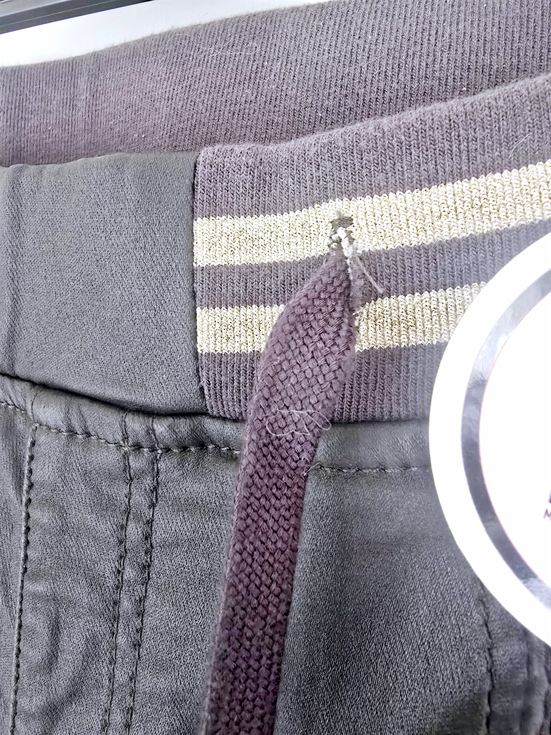 Pantalon slim huilé gris anthracite