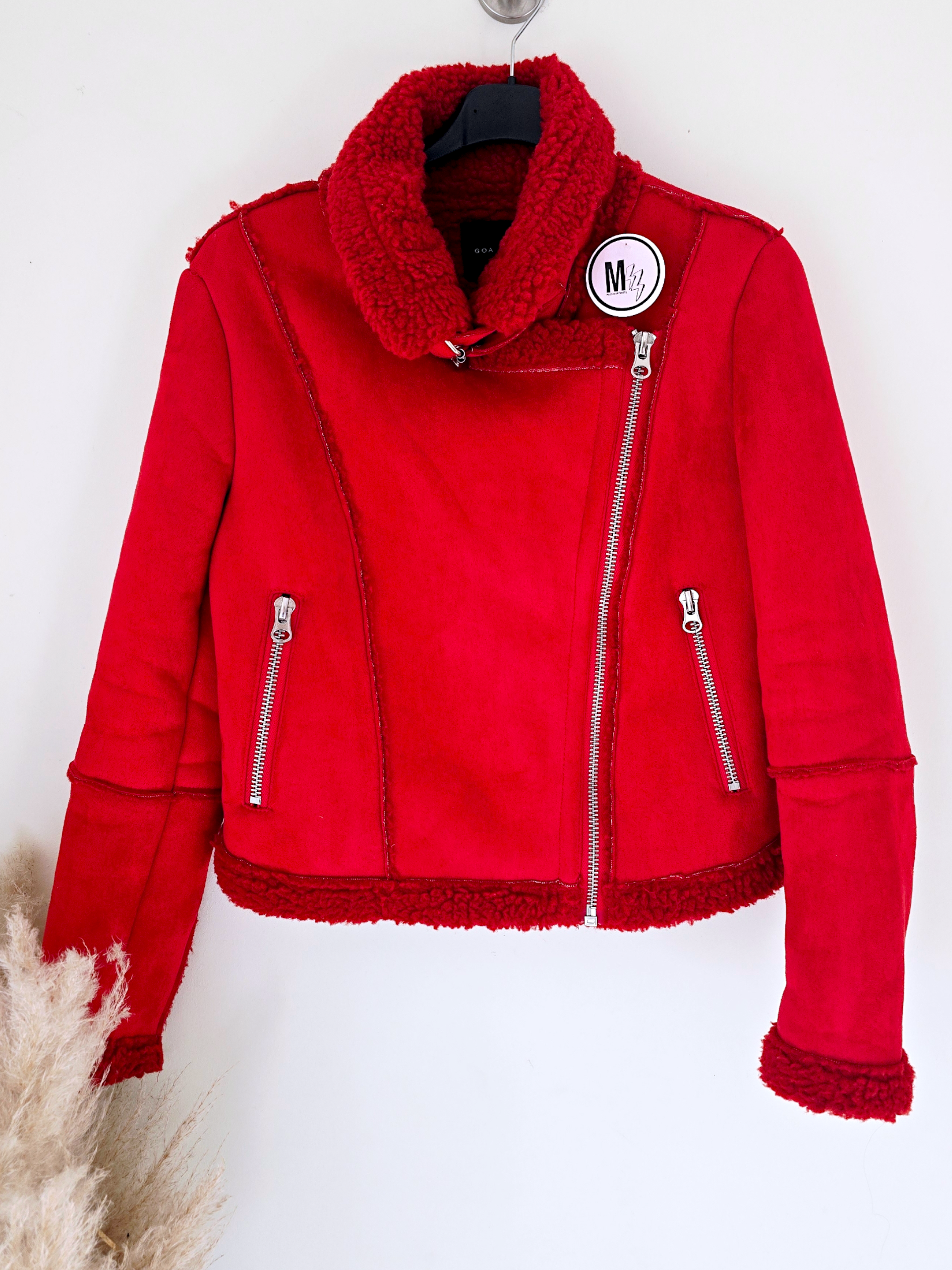 Perfecto rouge fausse fourrure