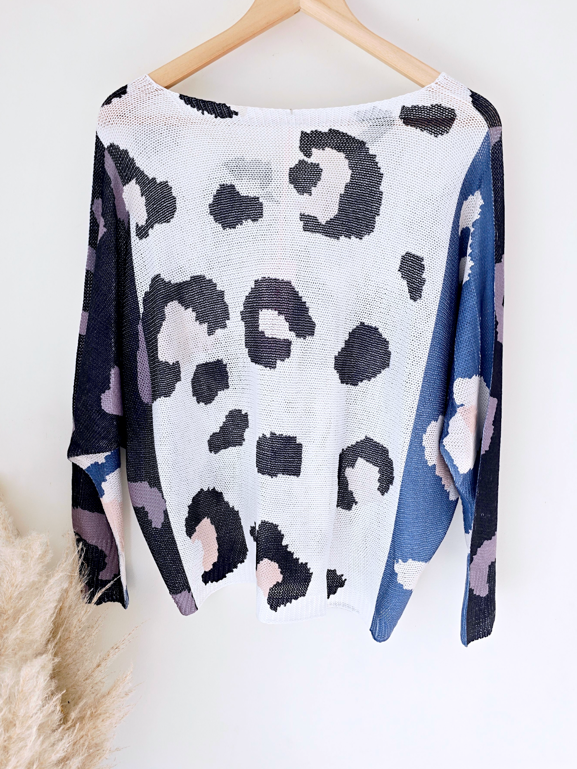 Pull imprimé léopard bleu