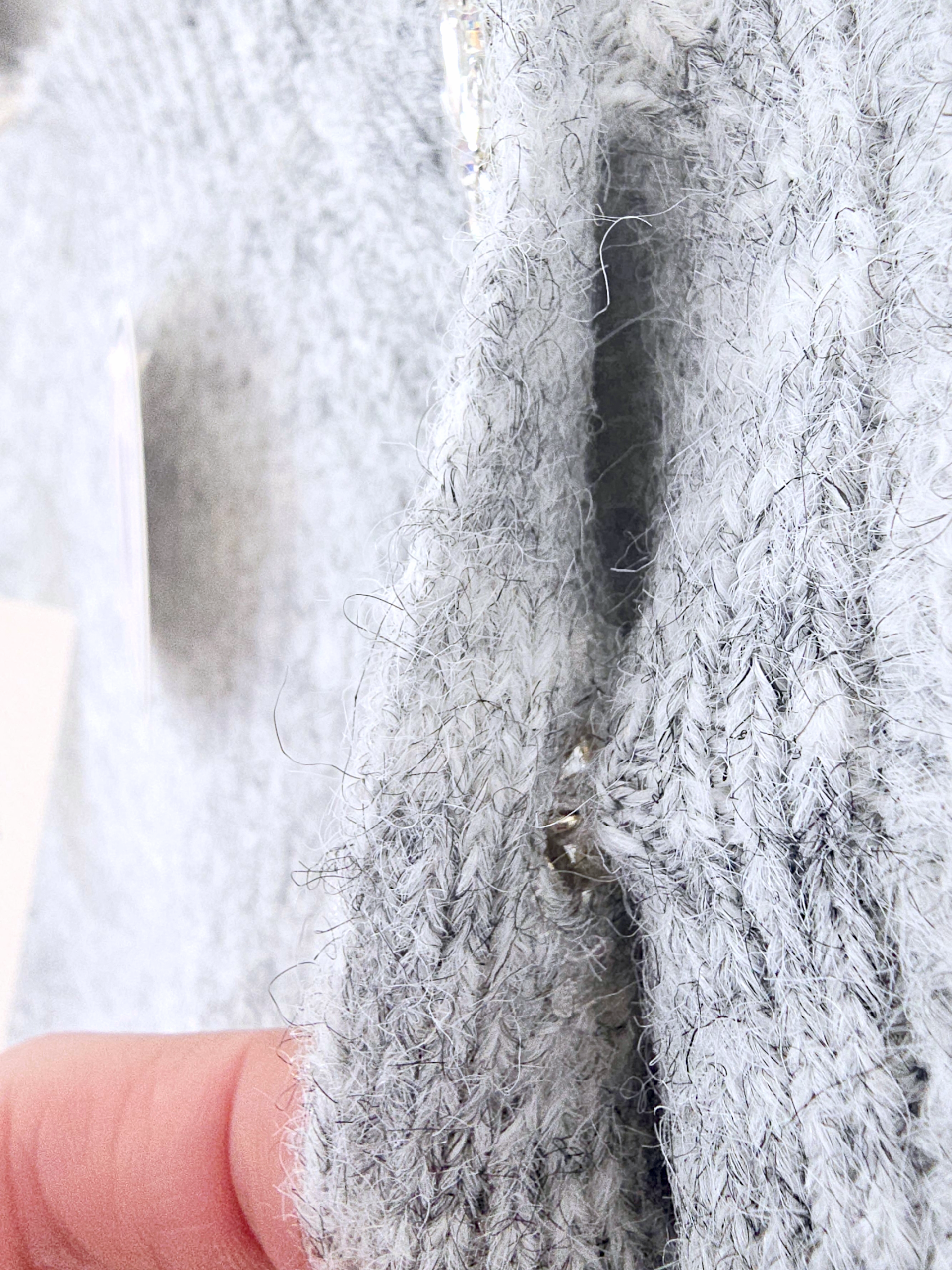 Pull gris clair chiné gris à maille chaude