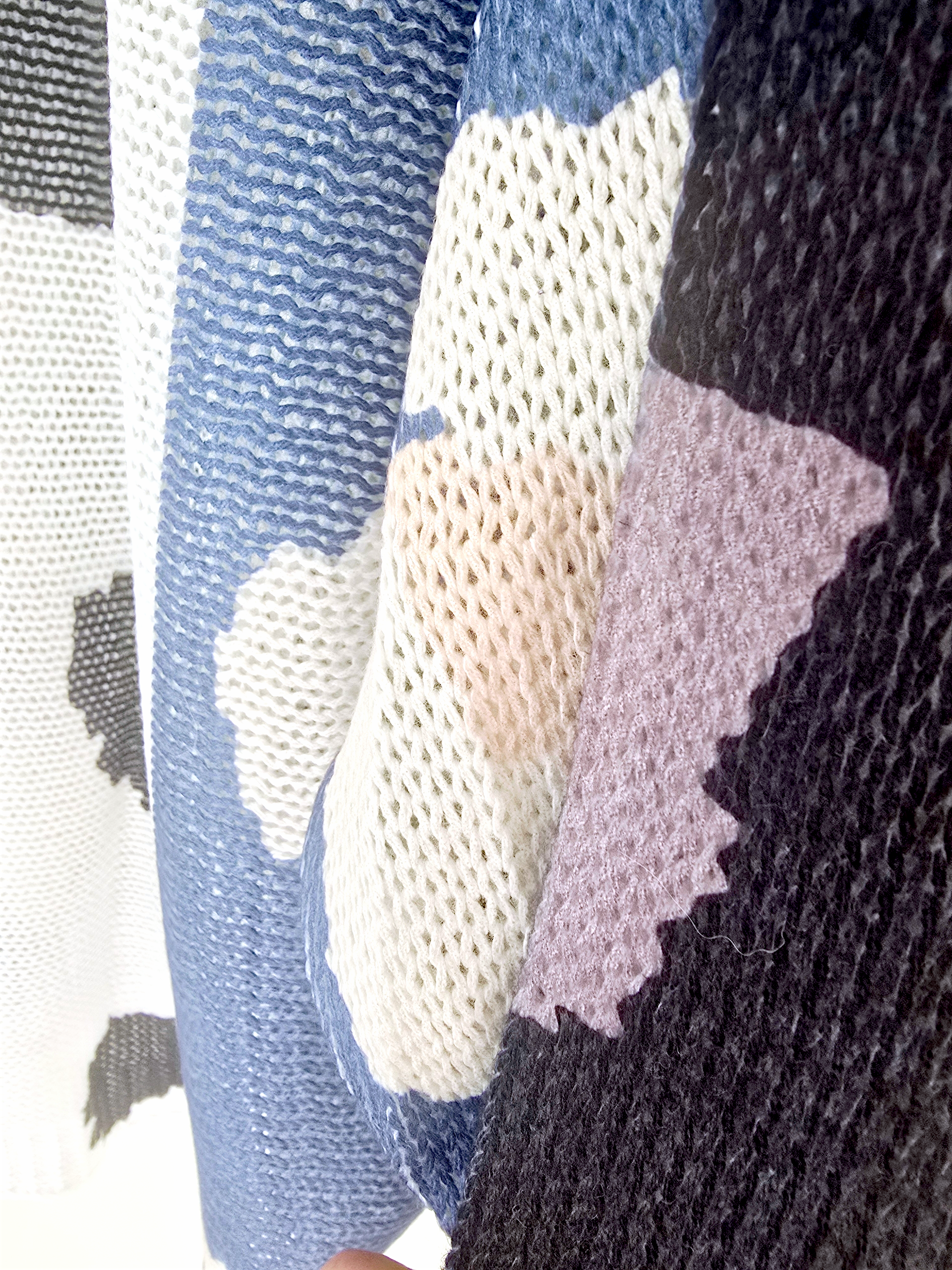 Pull imprimé léopard bleu