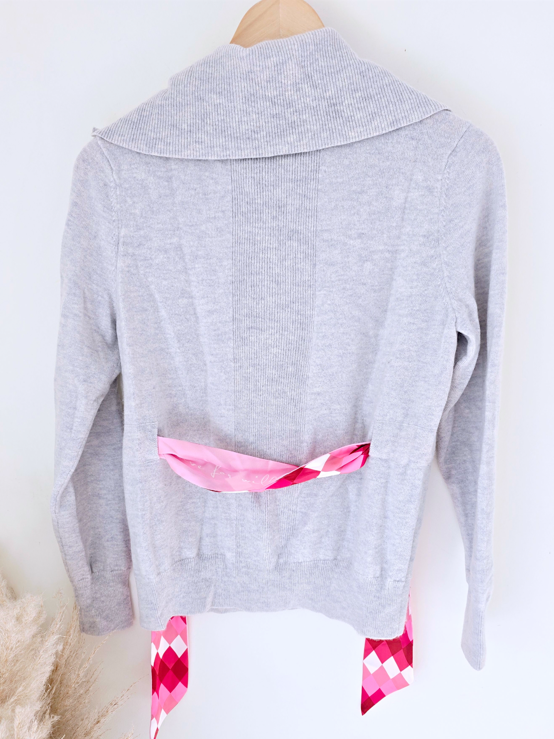 Pull camionneur gris clair en cachemire