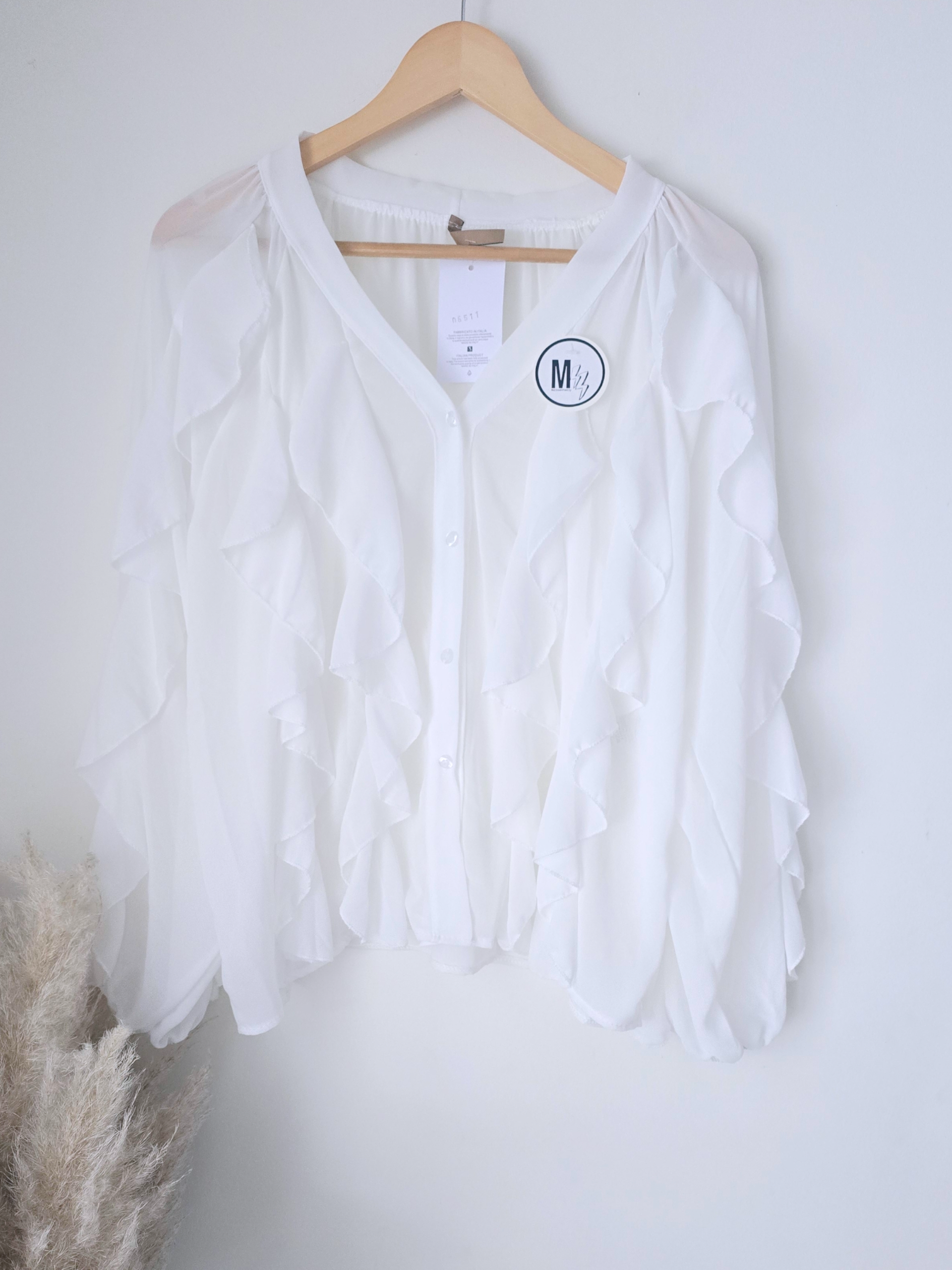 Chemise blanche à volants