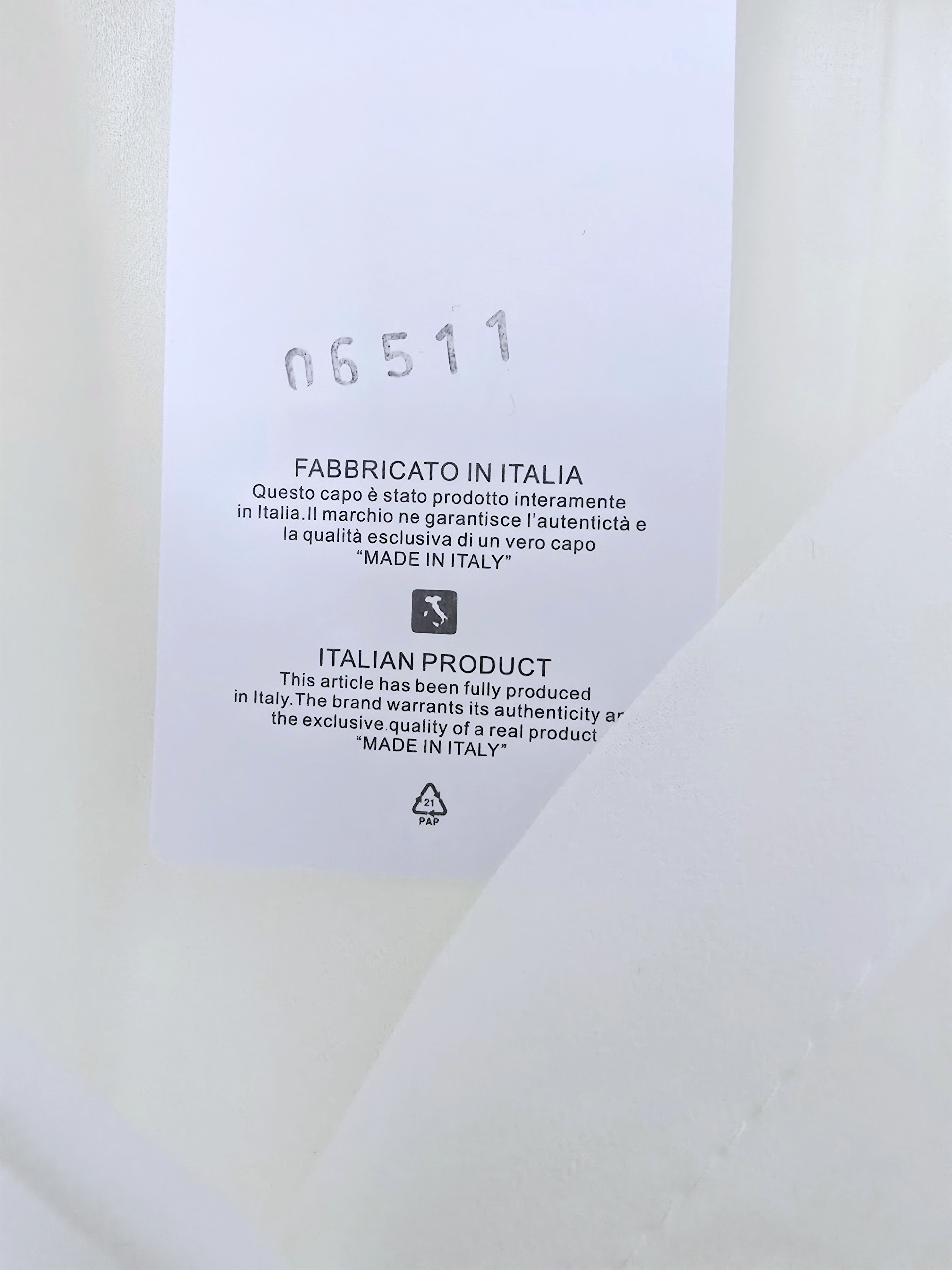 Chemise blanche à volants