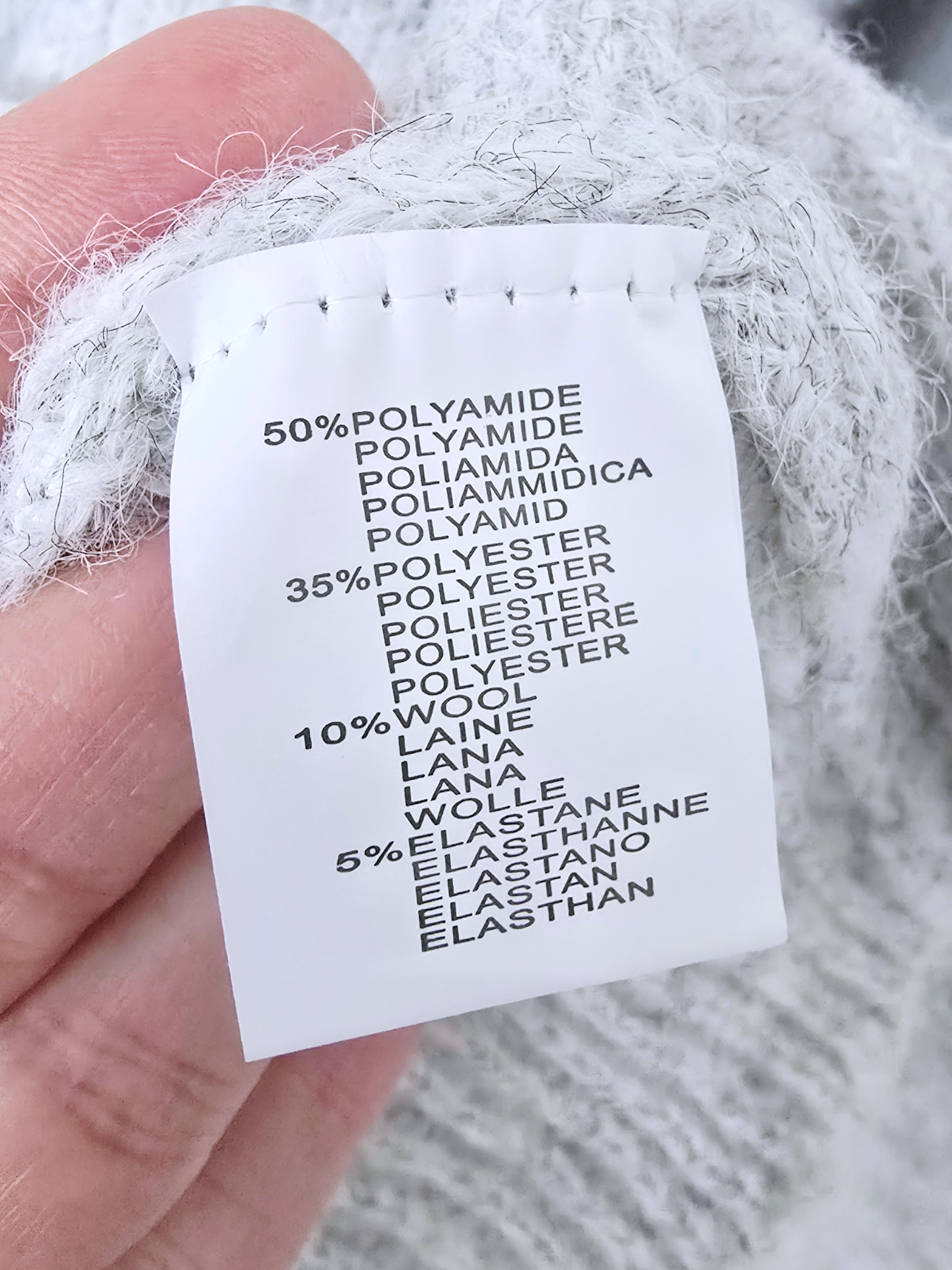 Pull gris chaud à maille douce