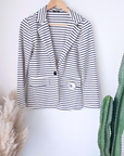 Veste marinière à tigre à sequins - 𝐌𝐚𝐫𝐢𝐧𝐚𝟒𝟒𝐟𝐚𝐦𝐢𝐥𝐲