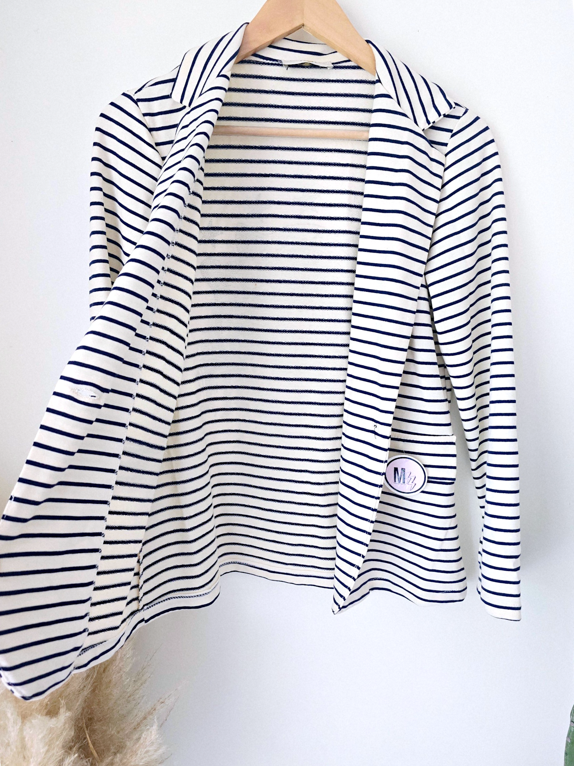Veste marinière à tigre à sequins - 𝐌𝐚𝐫𝐢𝐧𝐚𝟒𝟒𝐟𝐚𝐦𝐢𝐥𝐲